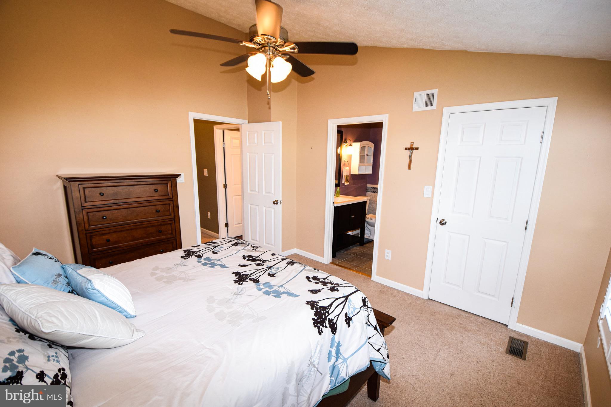 PINEY ORCHARD - Residential