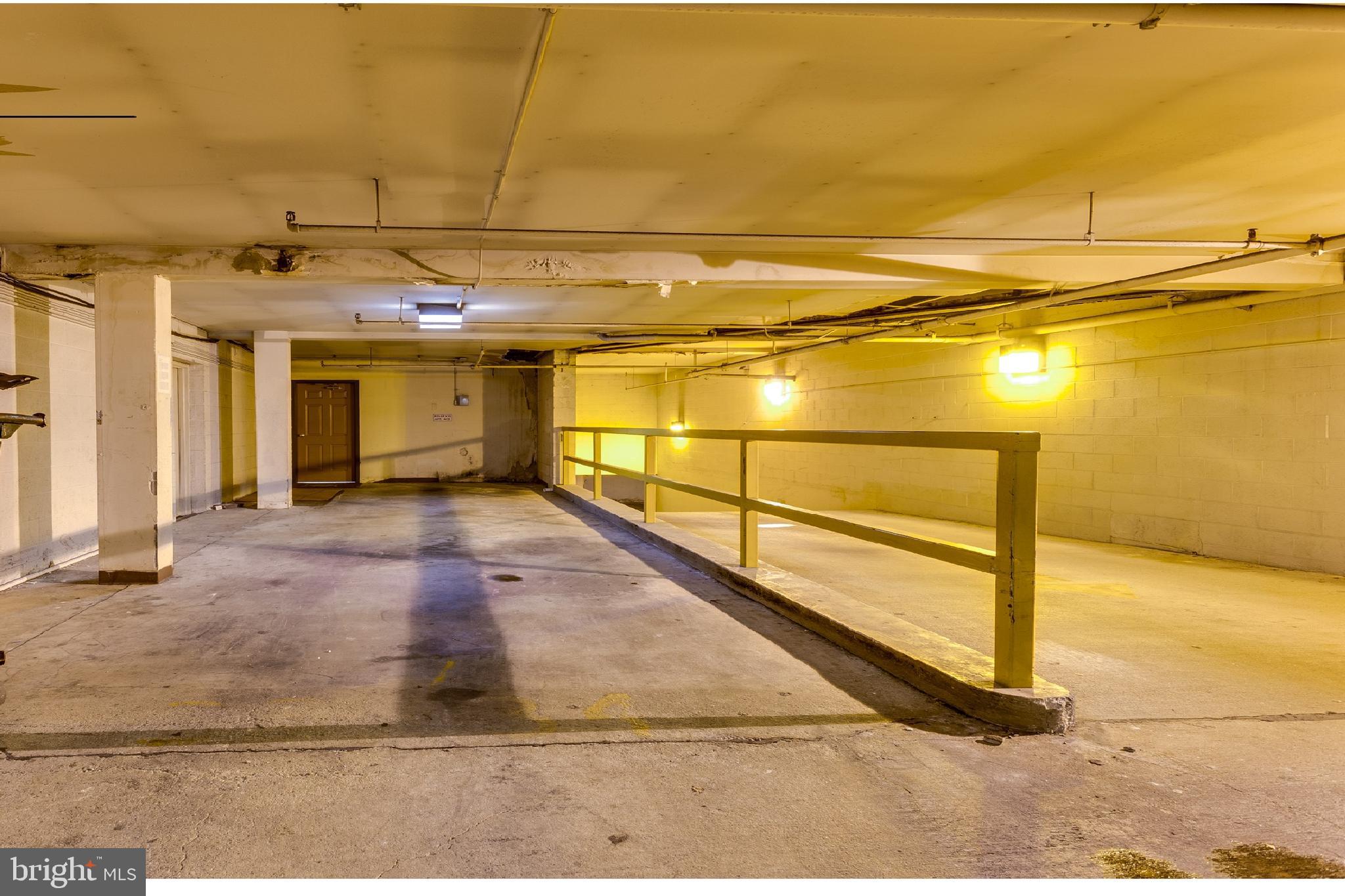 HENRIETTA SQUARE - Residential