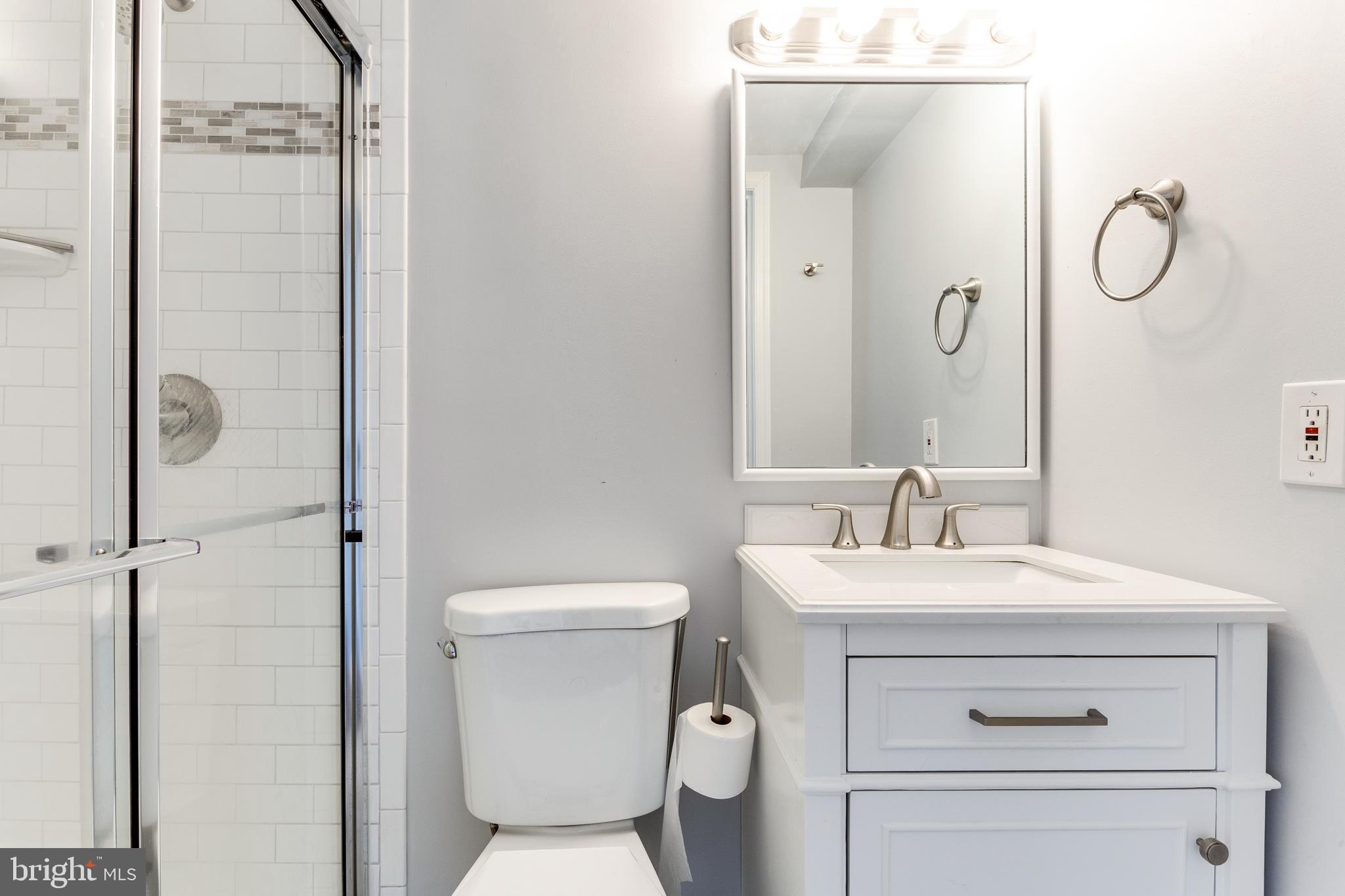 HENRIETTA SQUARE - Residential