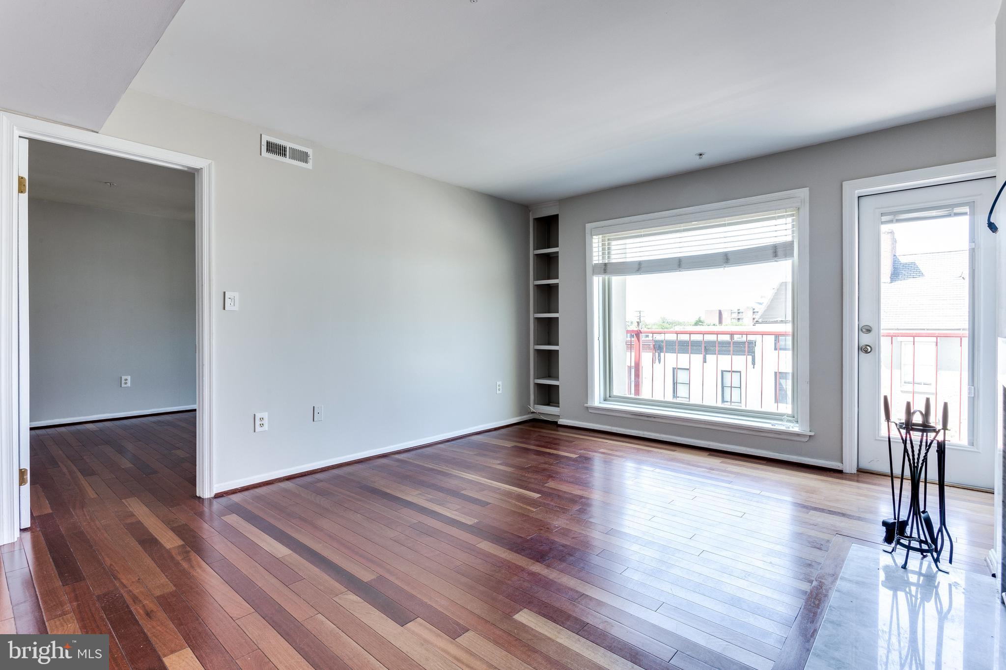 HENRIETTA SQUARE - Residential