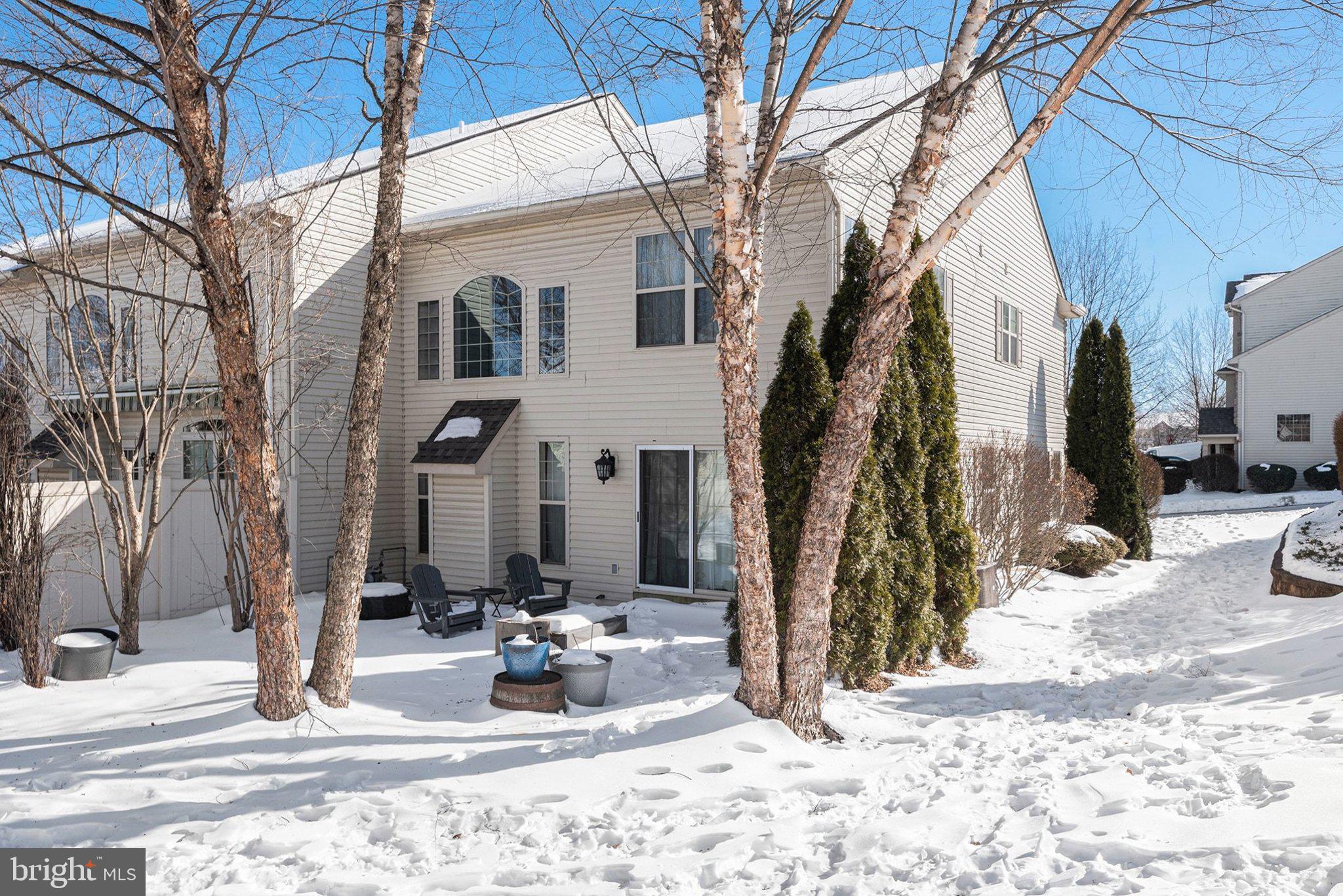 WINDING HILLS - Residential