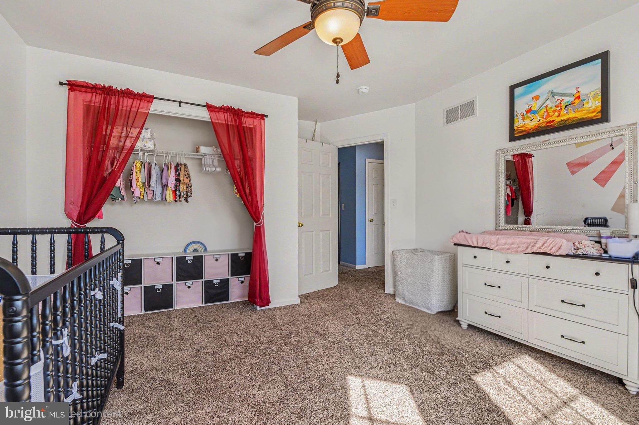 WINDING HILLS - Residential