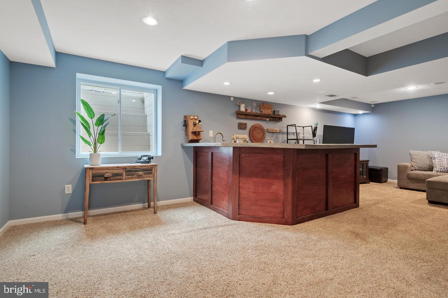 WINDING HILLS - Residential