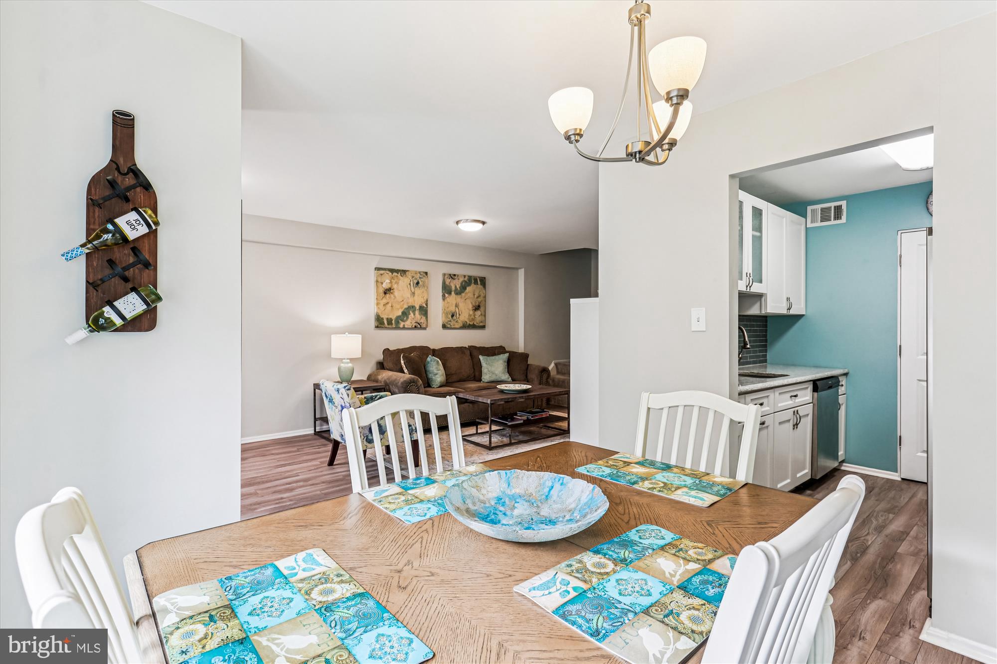 MANOR VILLAGE - Residential