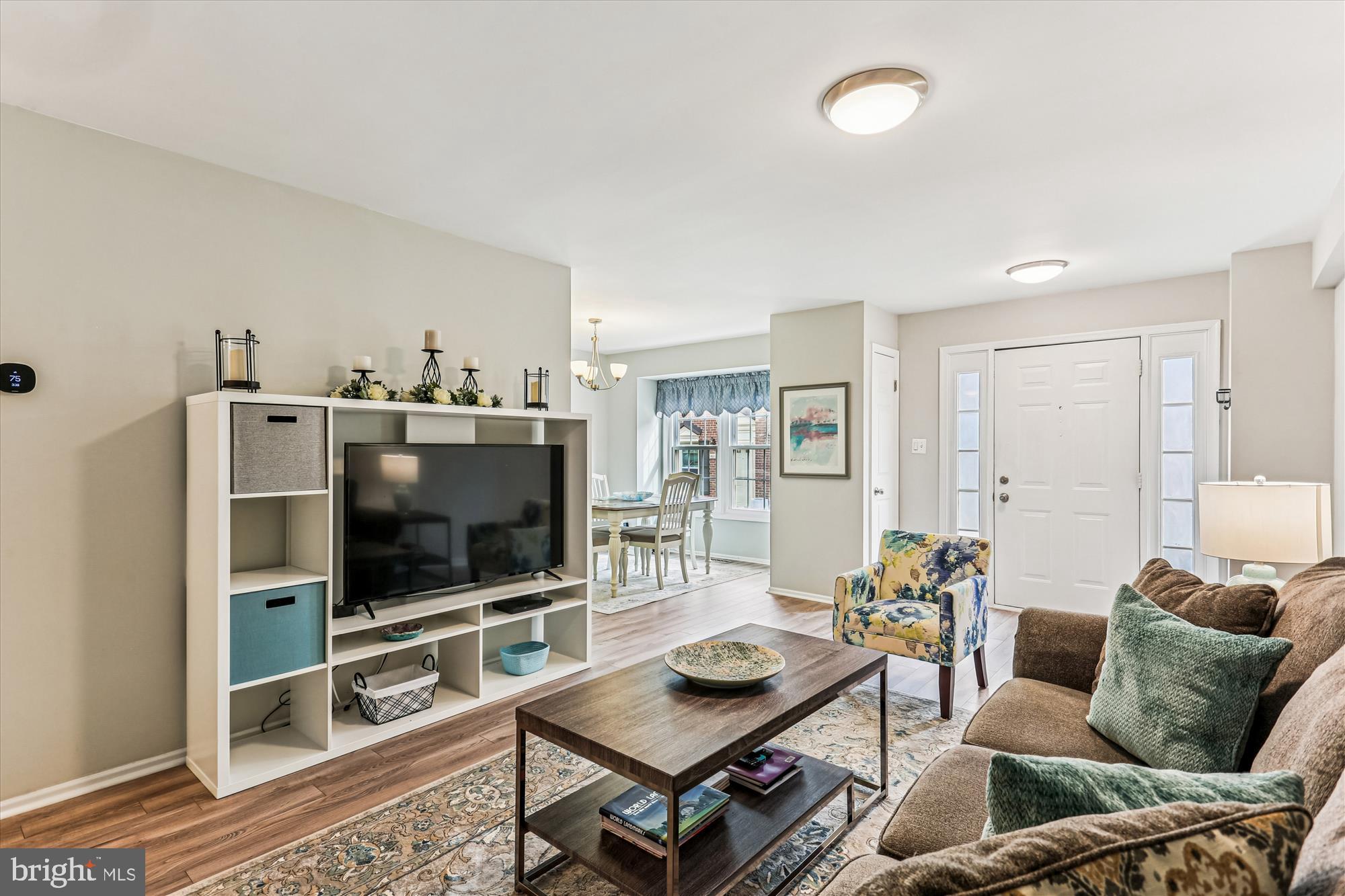 MANOR VILLAGE - Residential