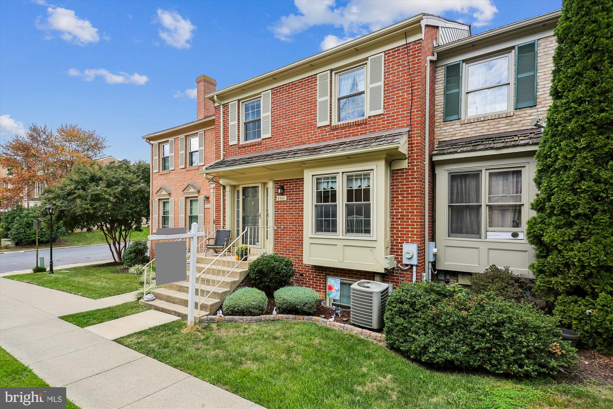 MANOR VILLAGE - Residential