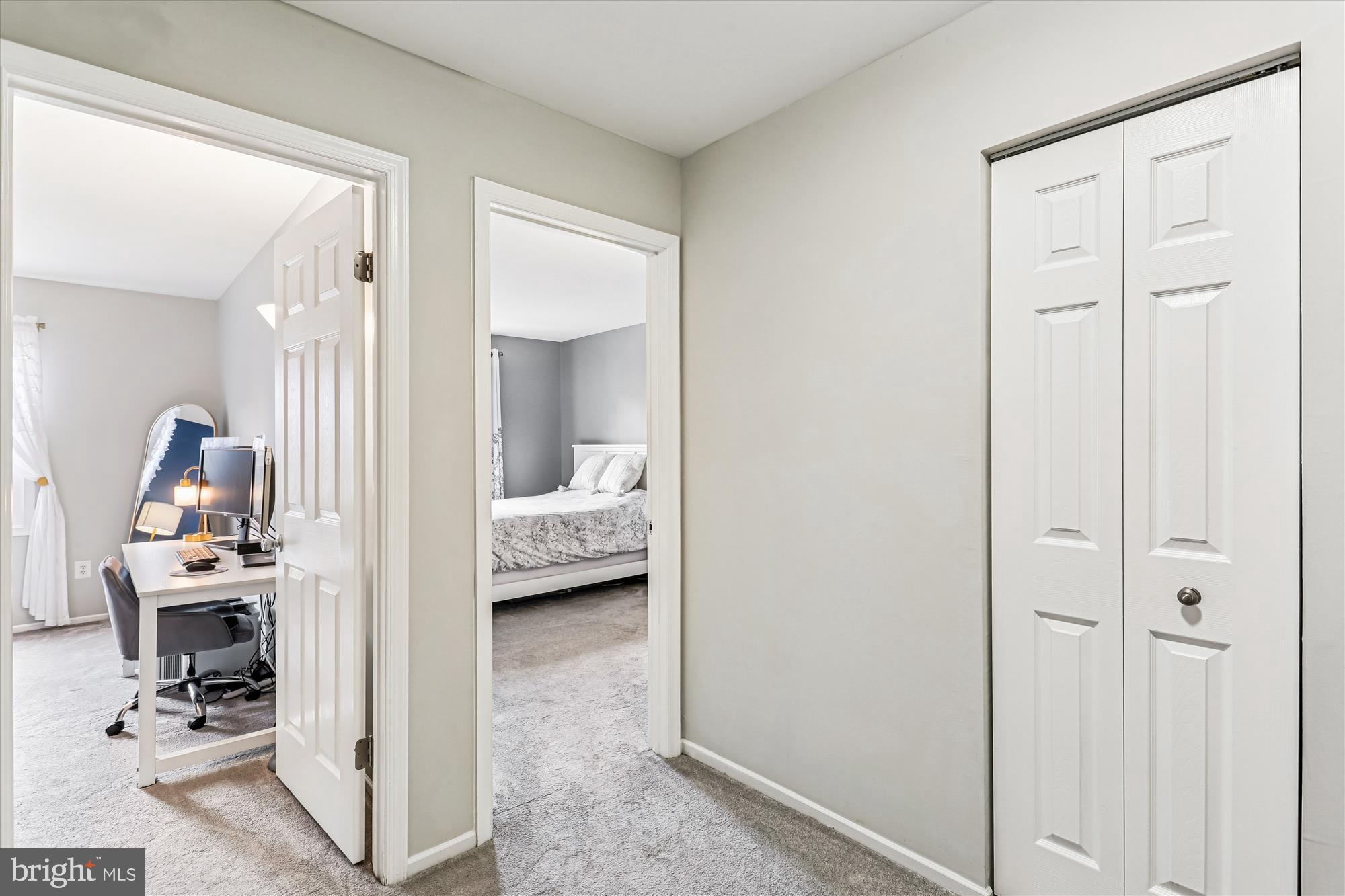 MANOR VILLAGE - Residential