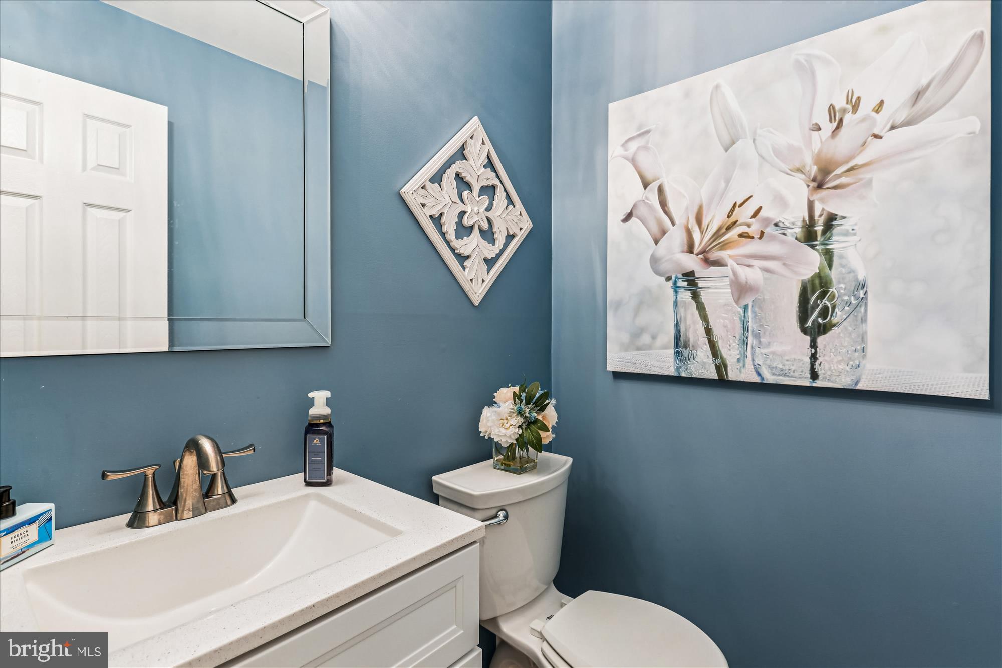 MANOR VILLAGE - Residential