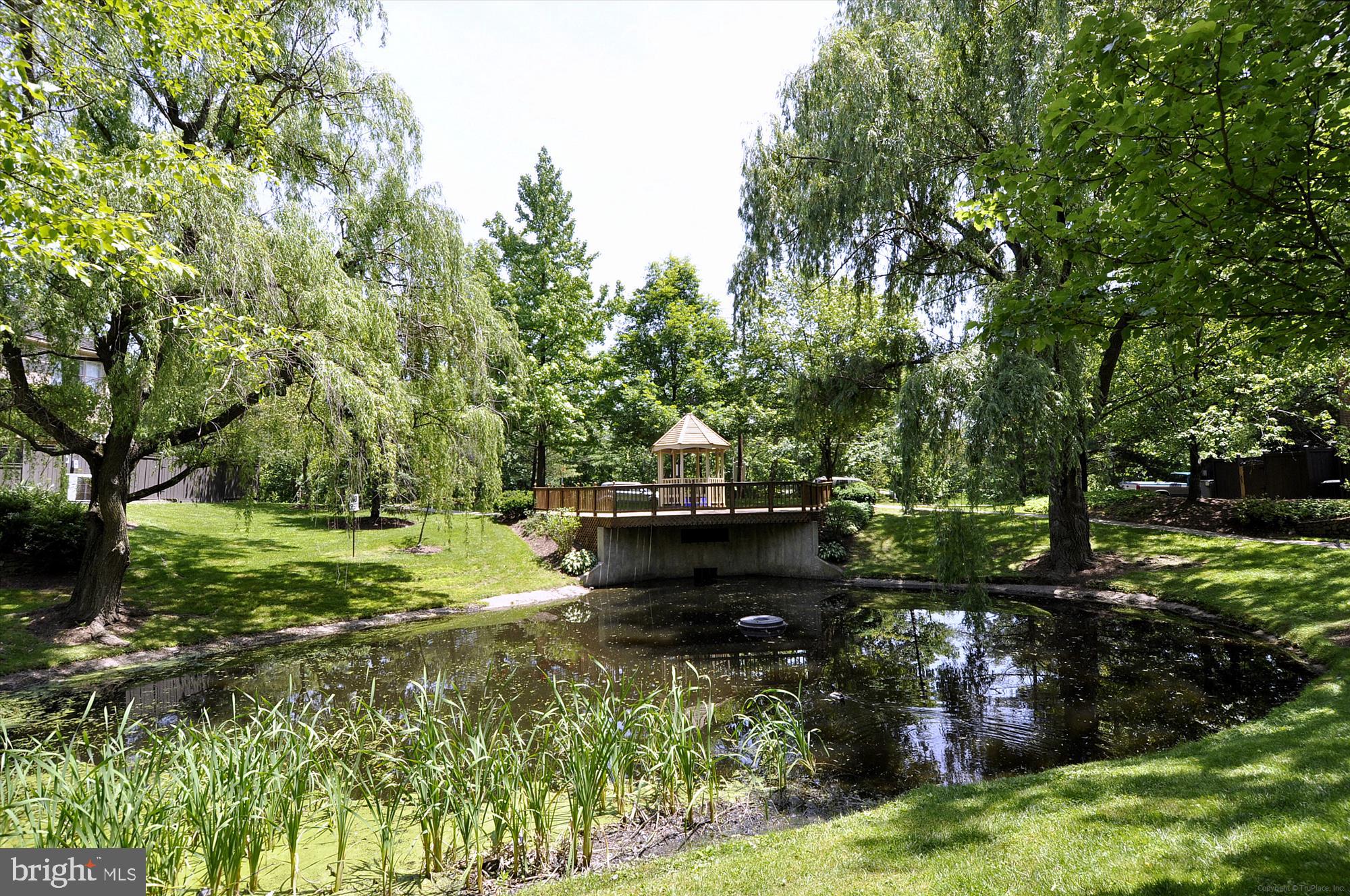 MANOR VILLAGE - Residential