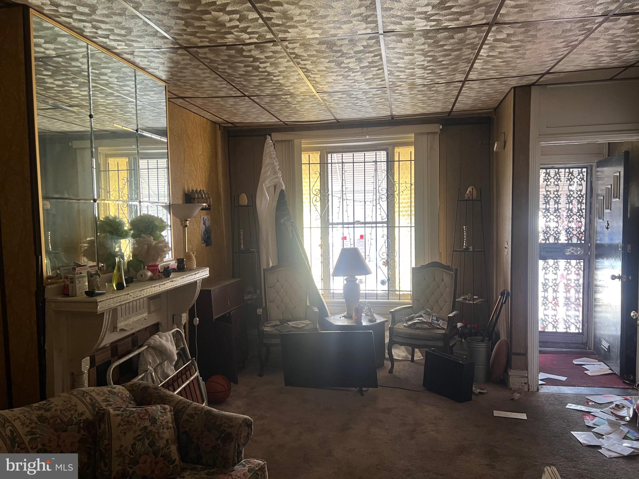 STRAWBERRY MANSION - Residential