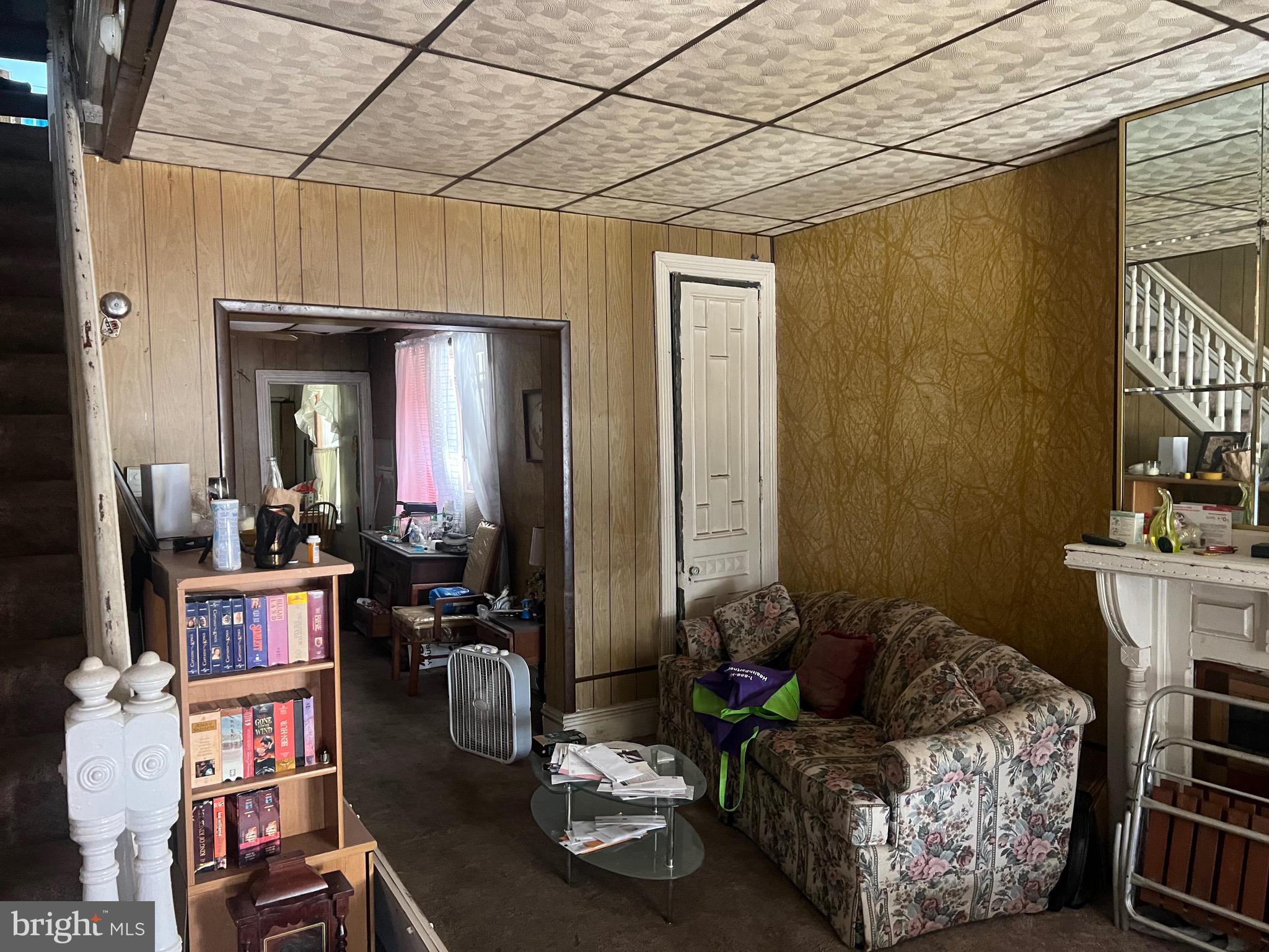 STRAWBERRY MANSION - Residential