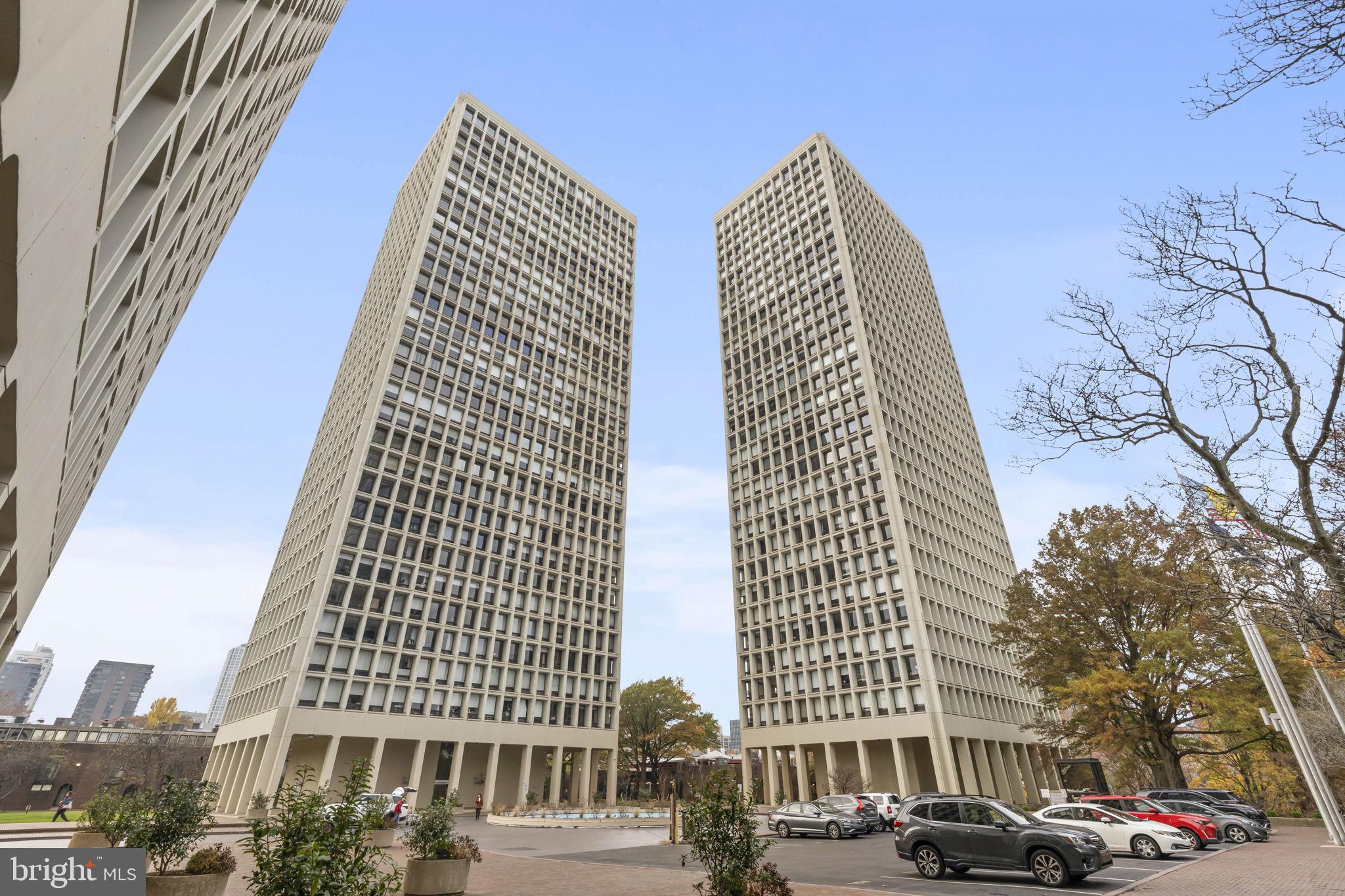 210 LOCUST STREET 21E