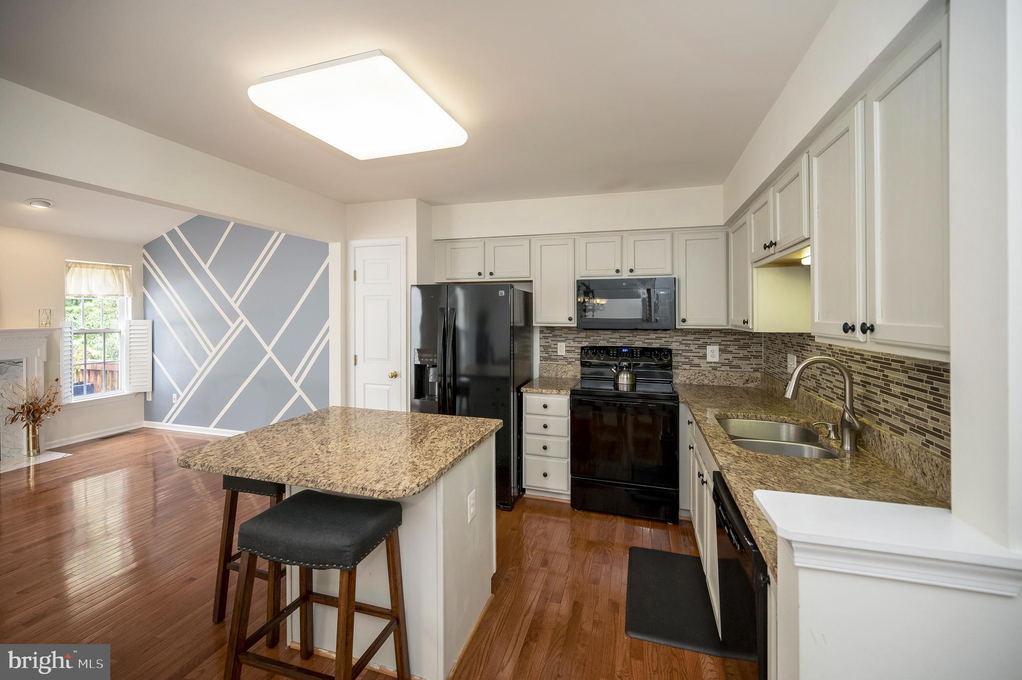 SALEM FIELDS - Residential