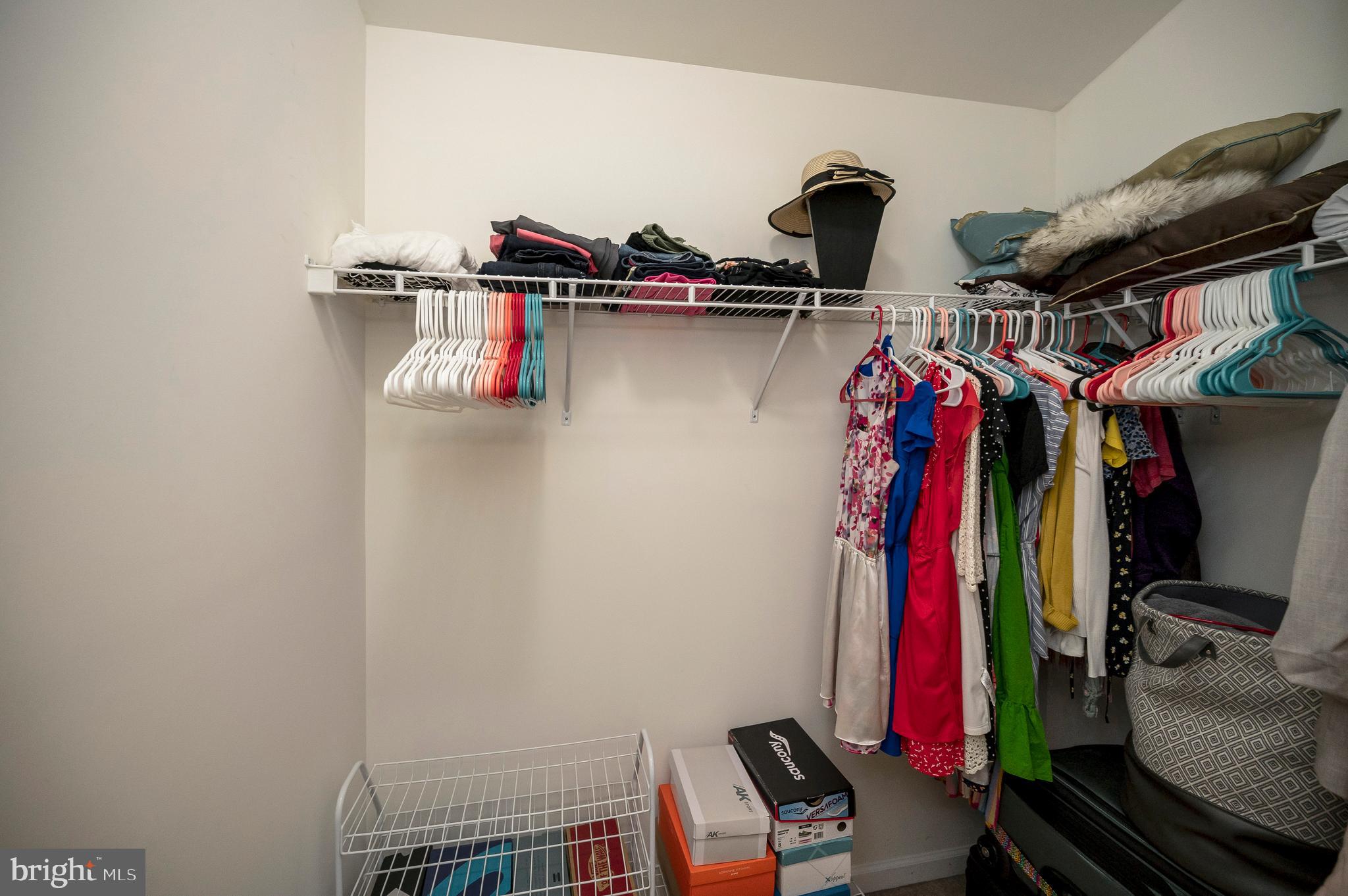 SALEM FIELDS - Residential