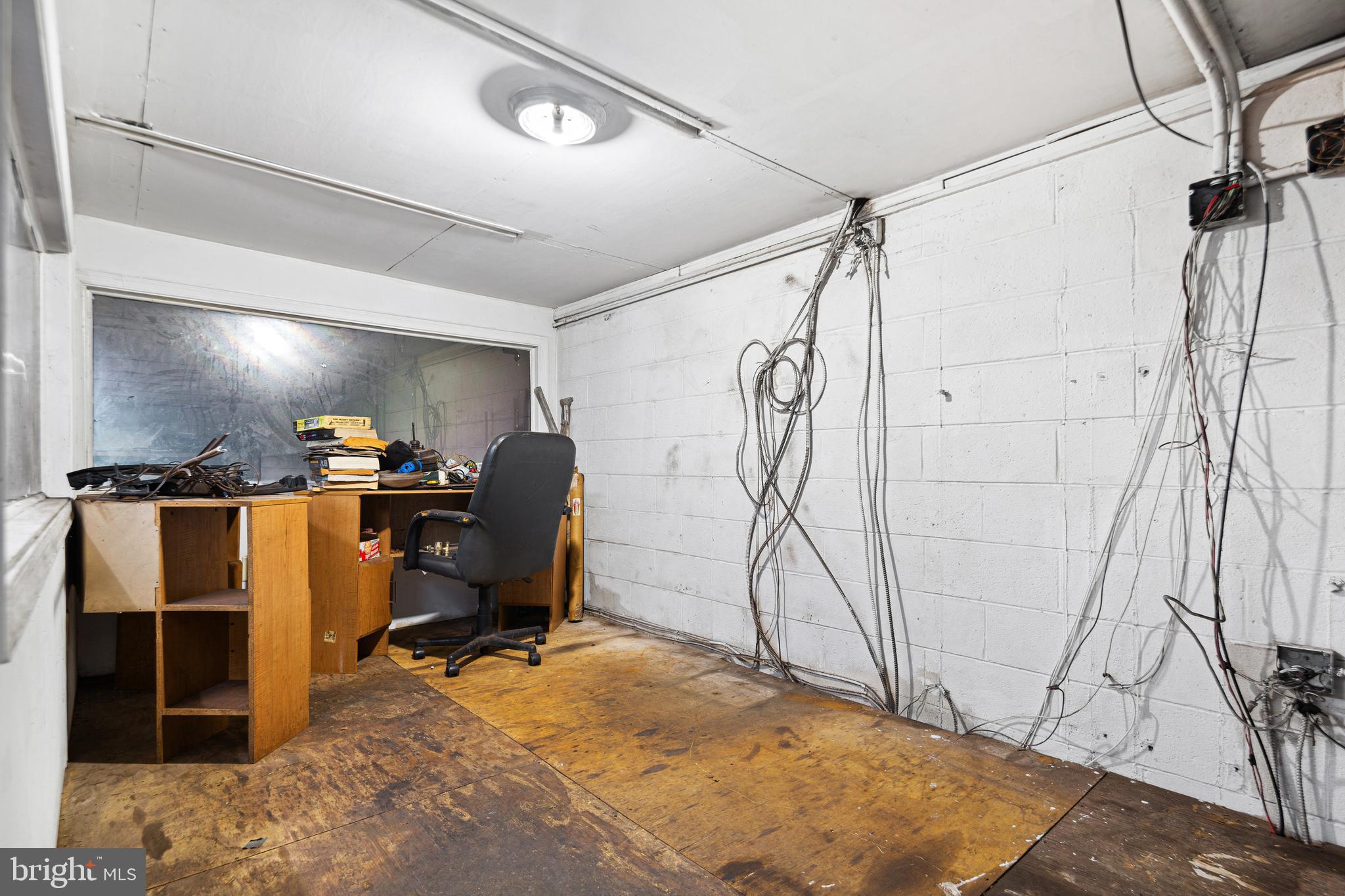 2200 N HOPE STREET 12