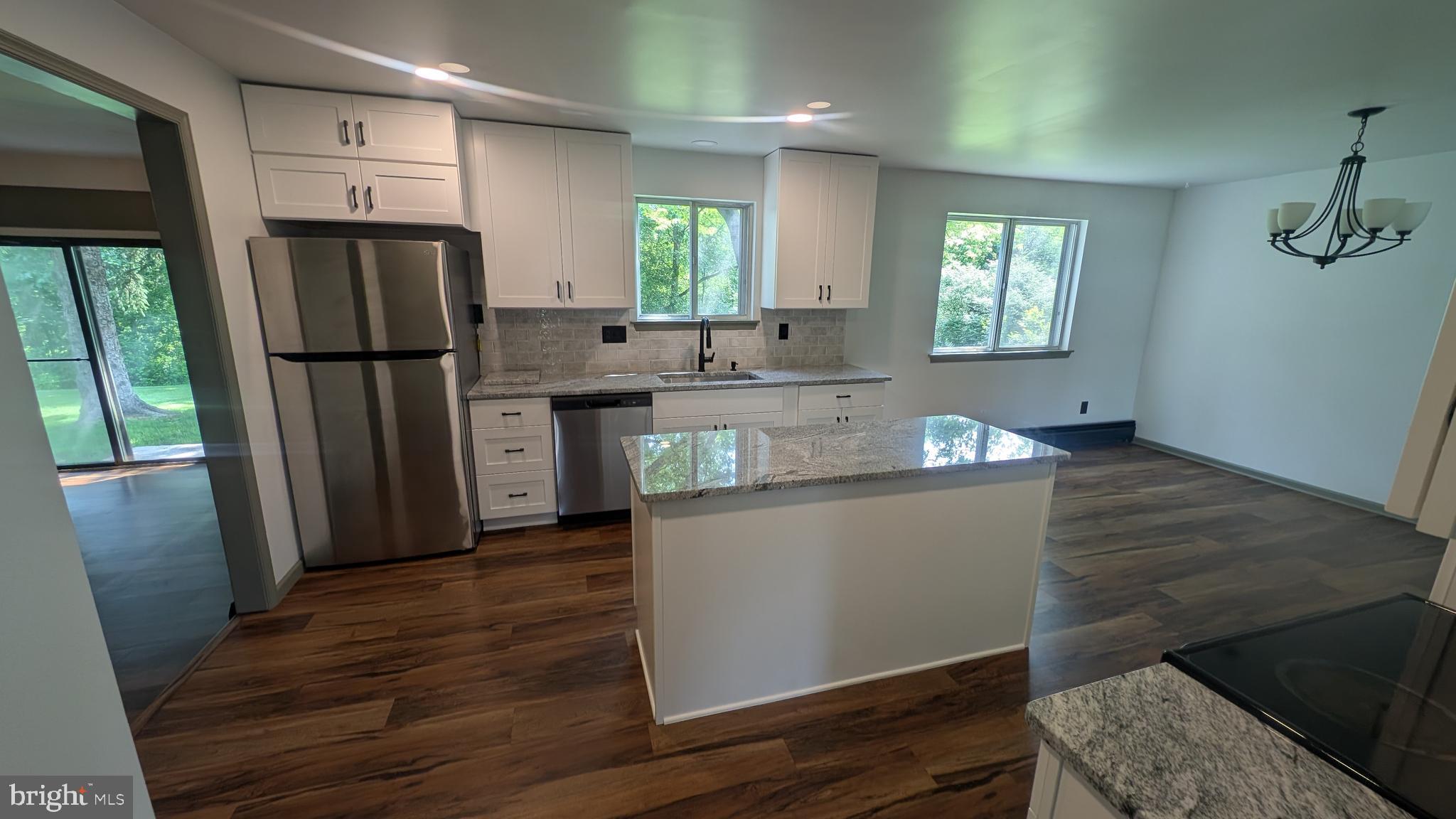 86 WREN ROAD
