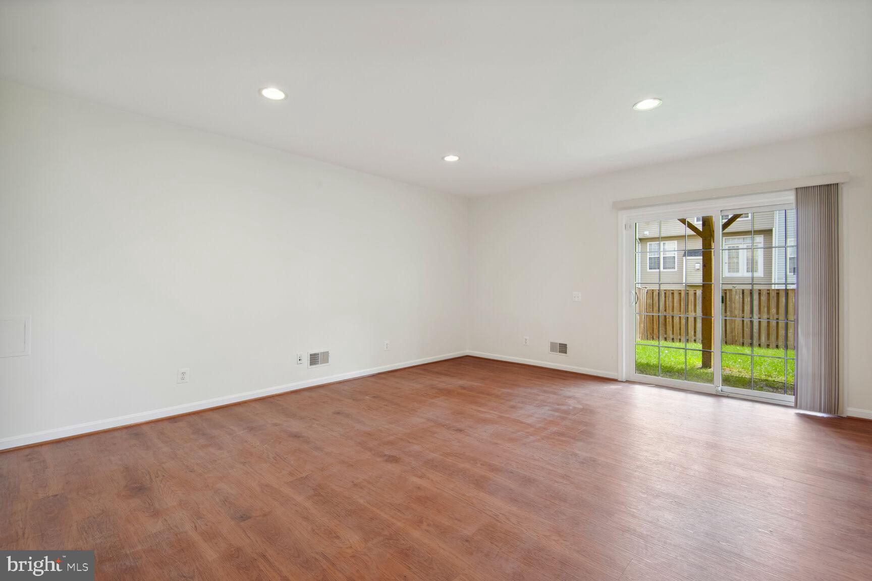 WESTMARKET - Residential Lease