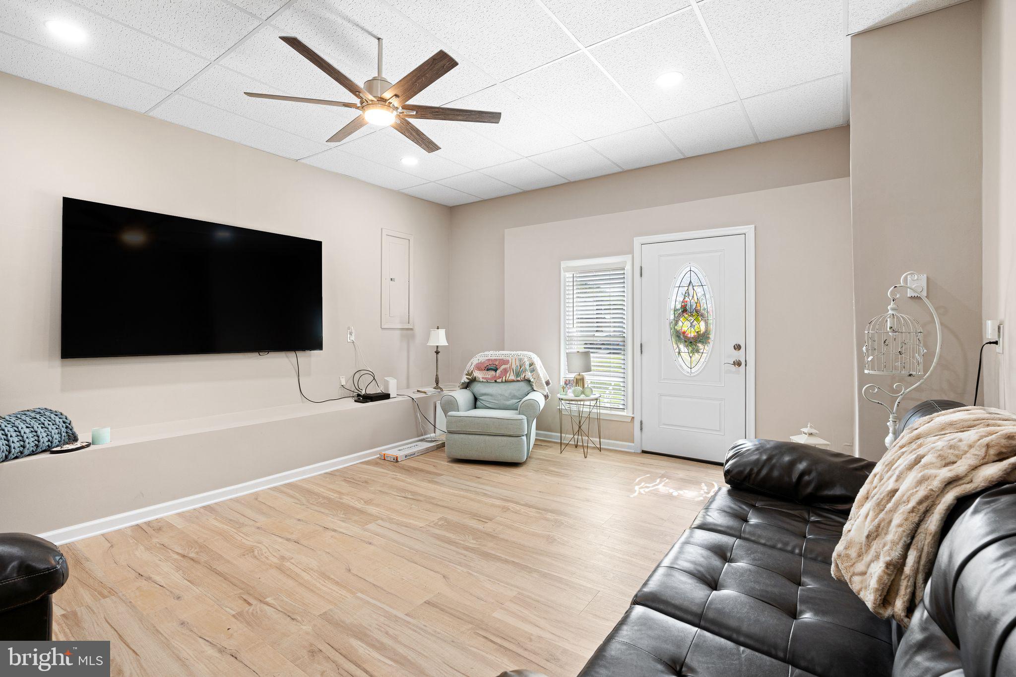 BUCKS COUNTY ESTS - Residential