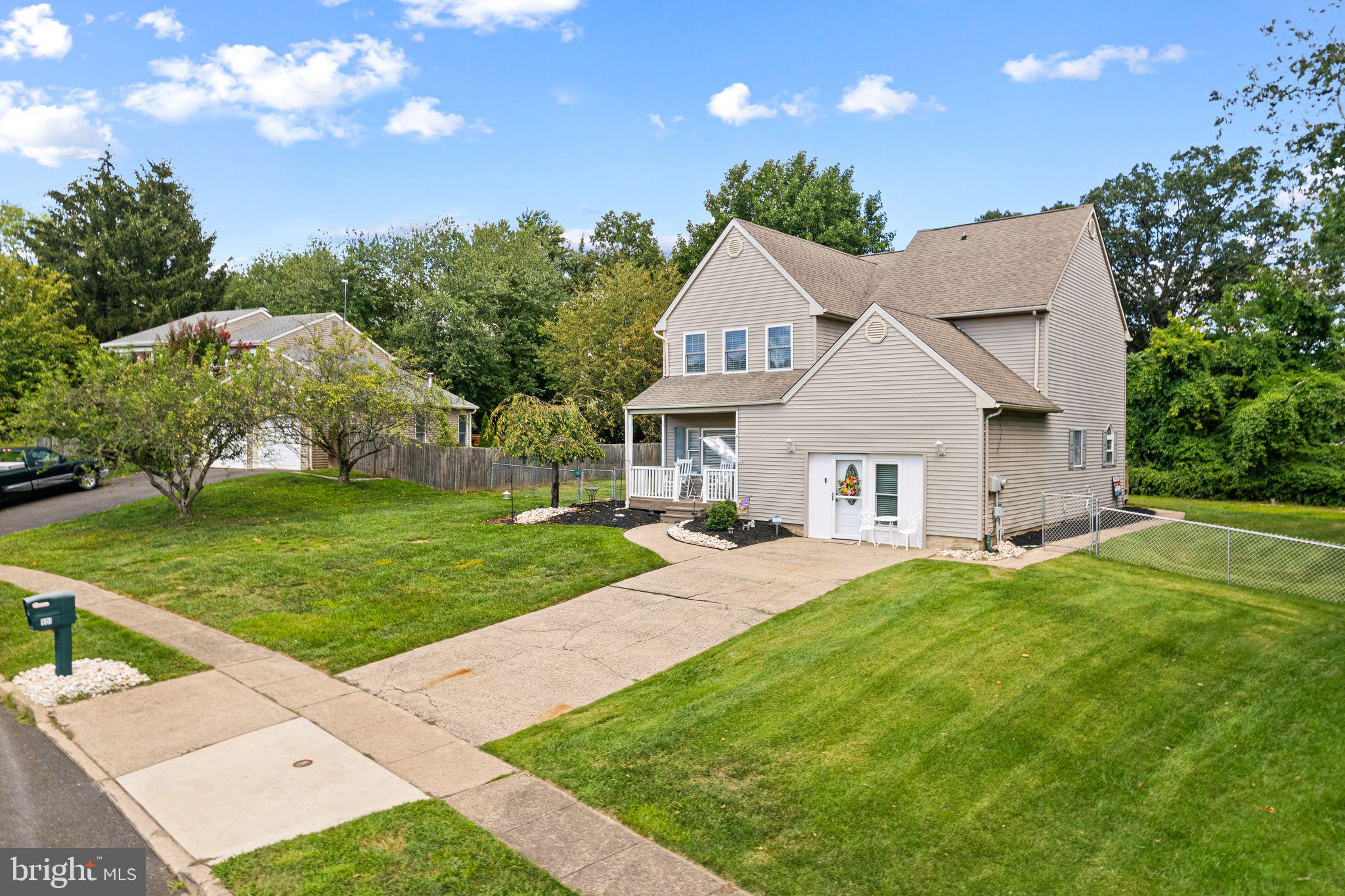 801 CLIFF ROAD