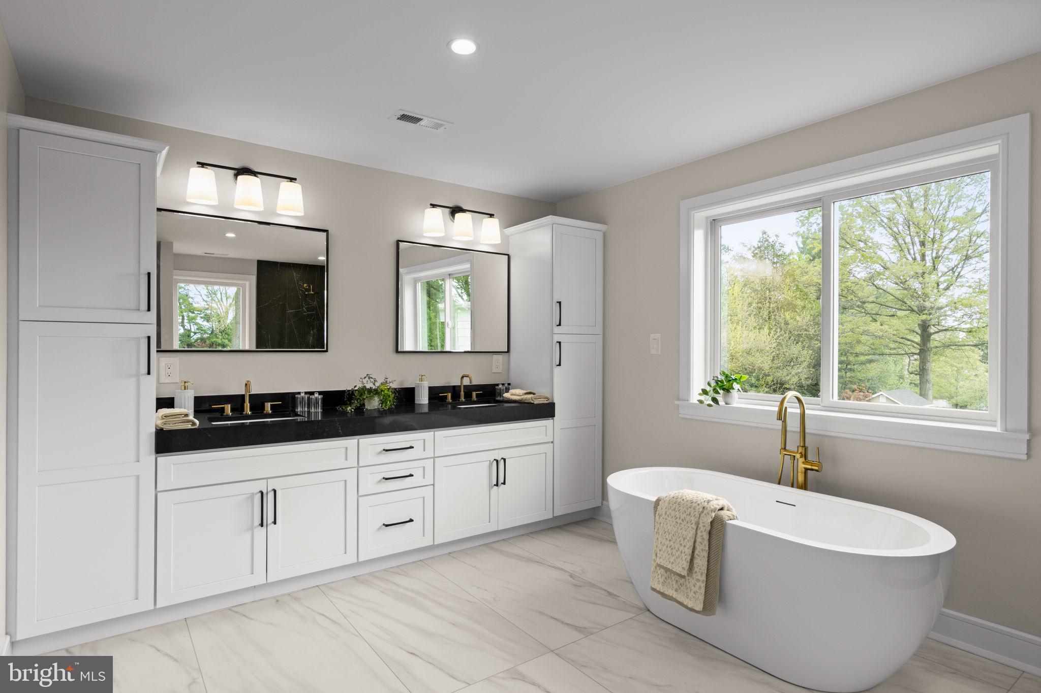 MERION GOLF MANOR - Residential