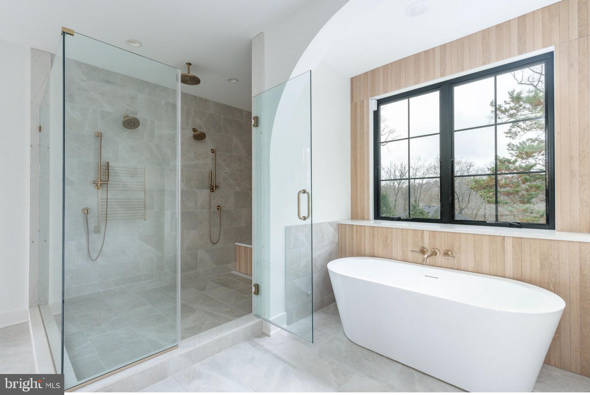 MERION GOLF MANOR - Residential