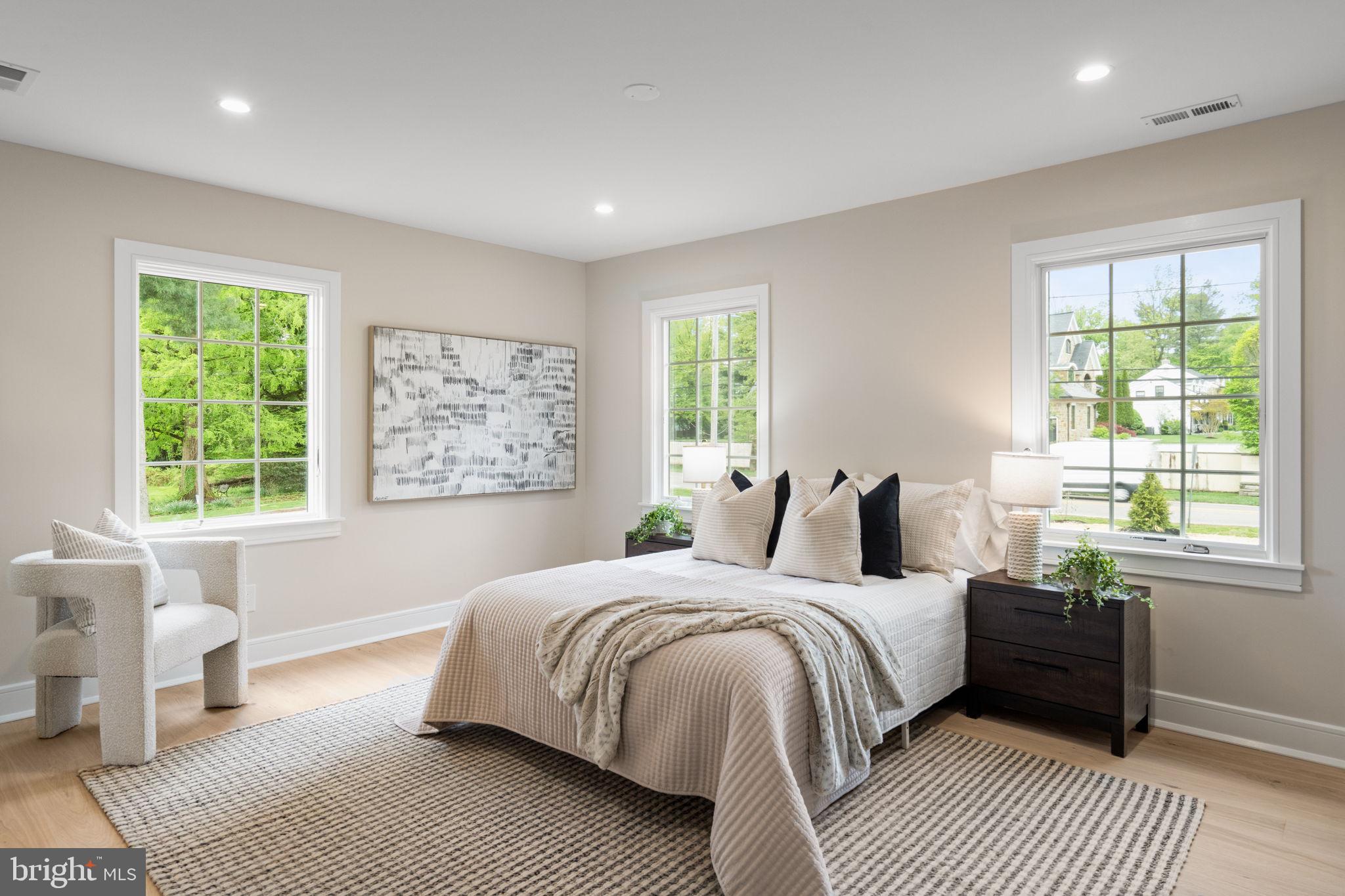 MERION GOLF MANOR - Residential