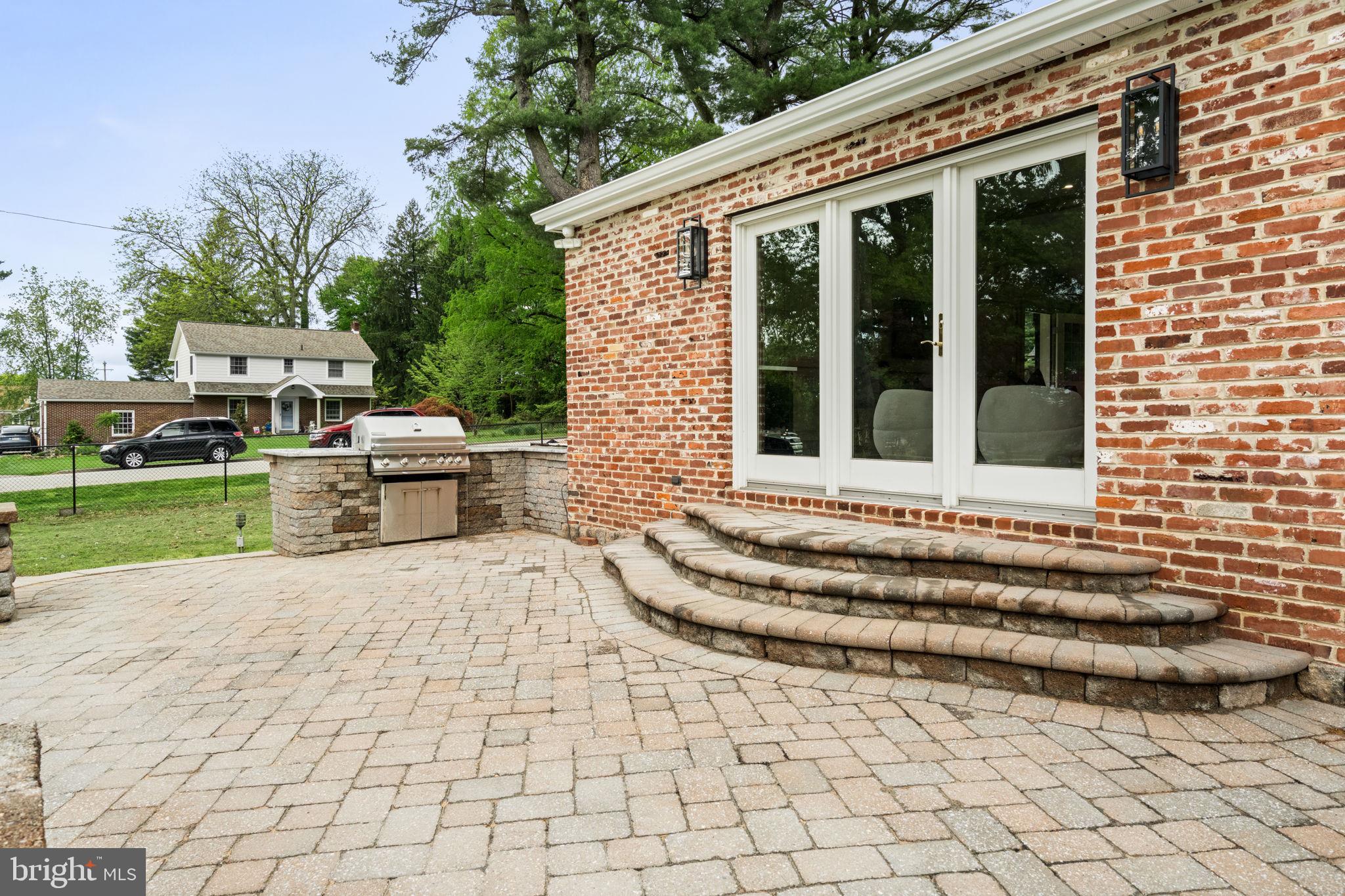 MERION GOLF MANOR - Residential