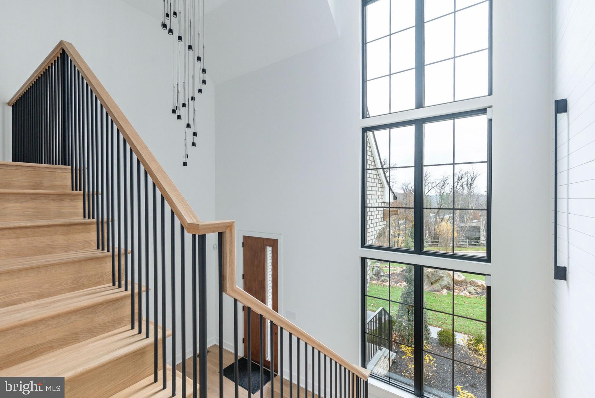 MERION GOLF MANOR - Residential