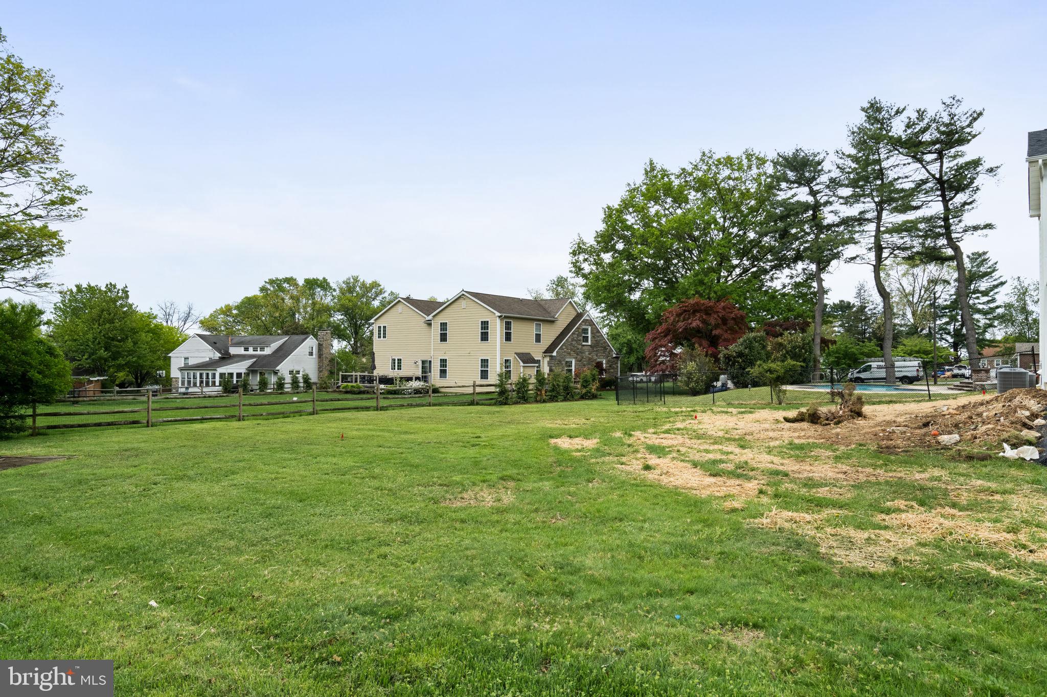 MERION GOLF MANOR - Residential