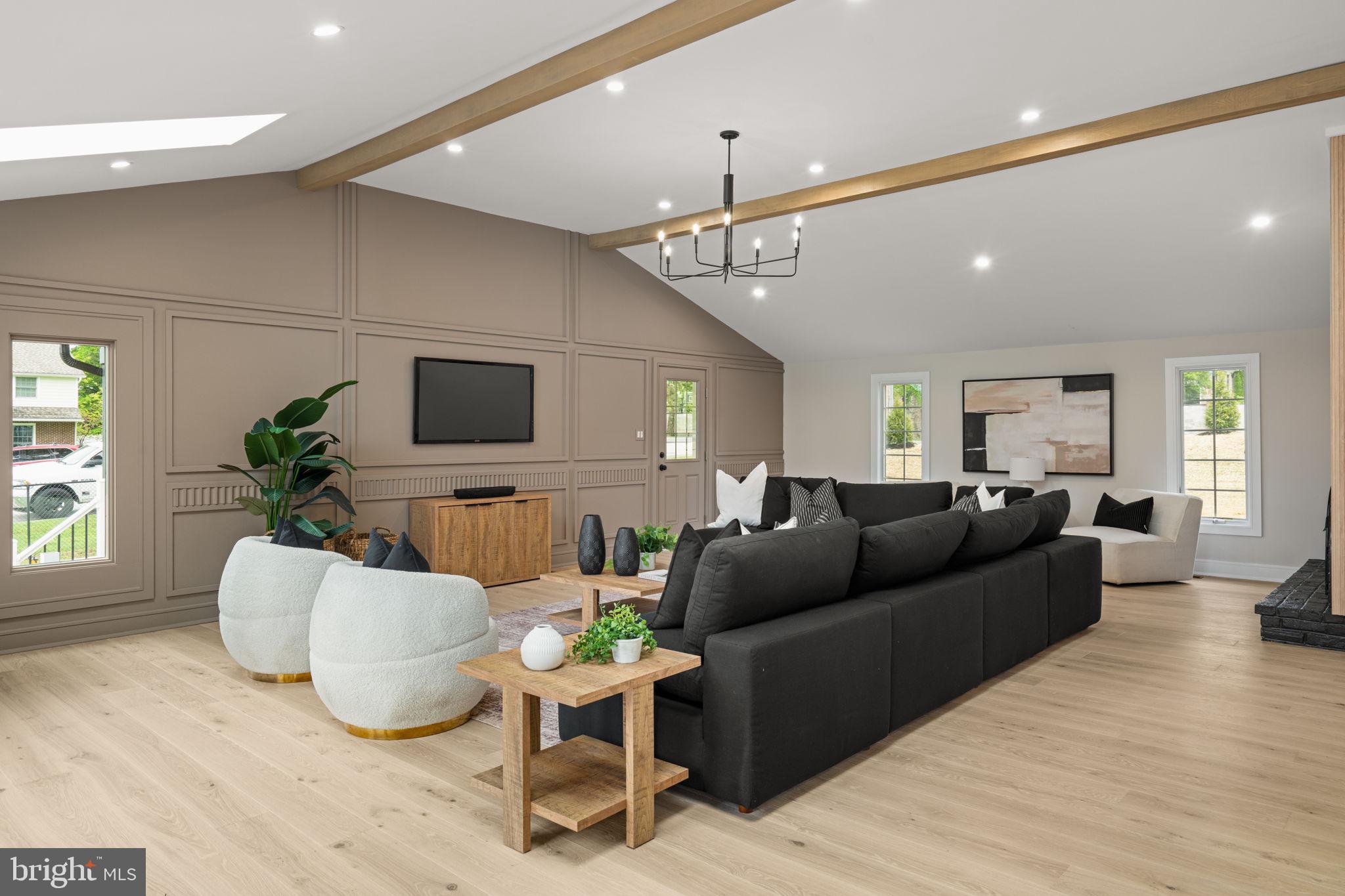 MERION GOLF MANOR - Residential