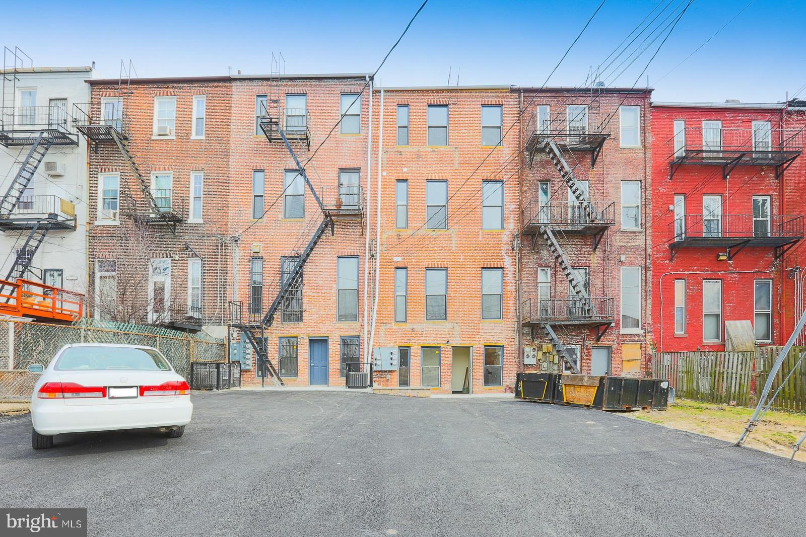 2116 SAINT PAUL STREET