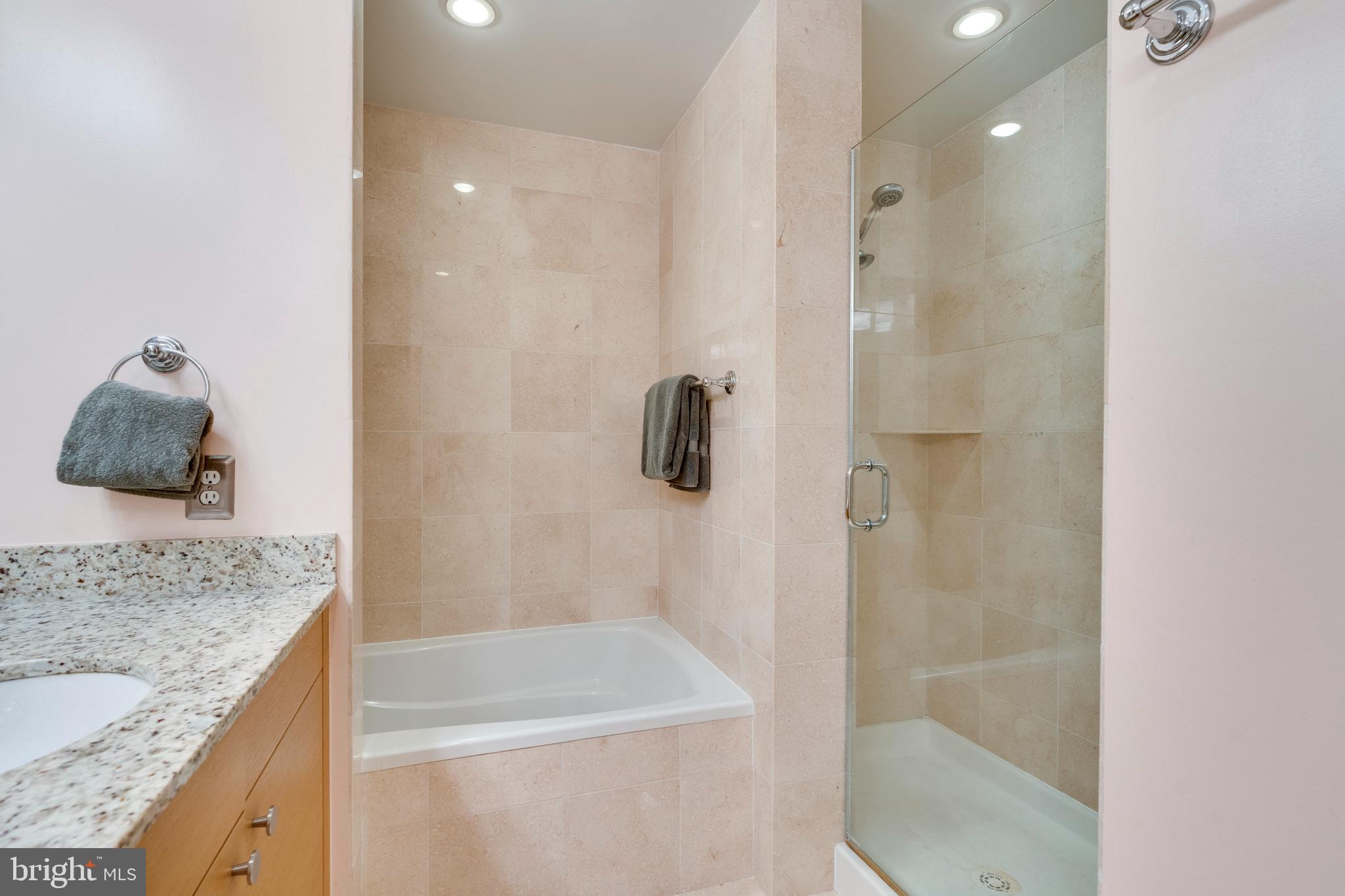 ADAGIO - Residential