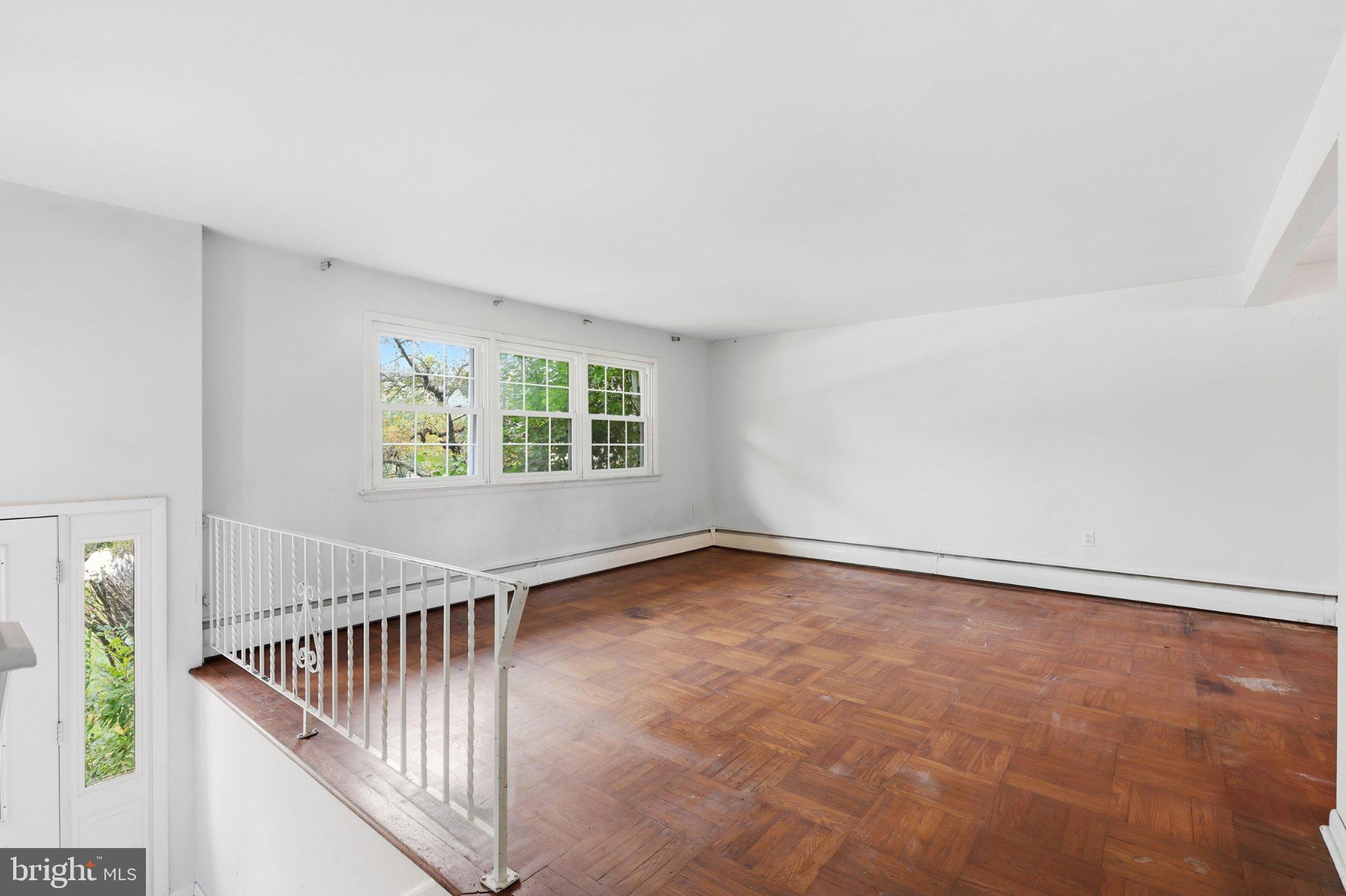 1230 AUDREY LANE