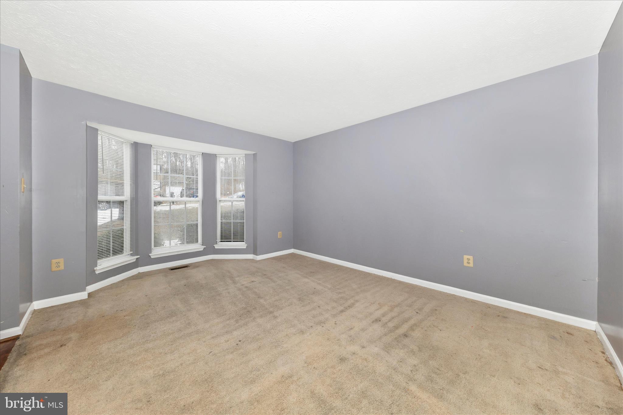 SOUTH HAMPTON SUB - Residential