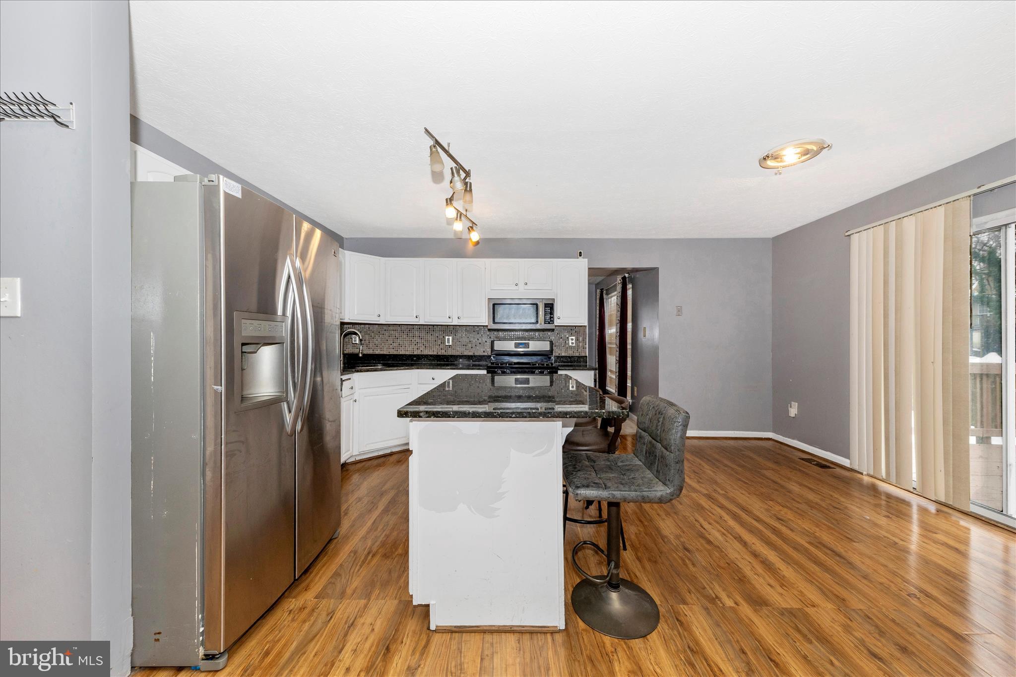 SOUTH HAMPTON SUB - Residential