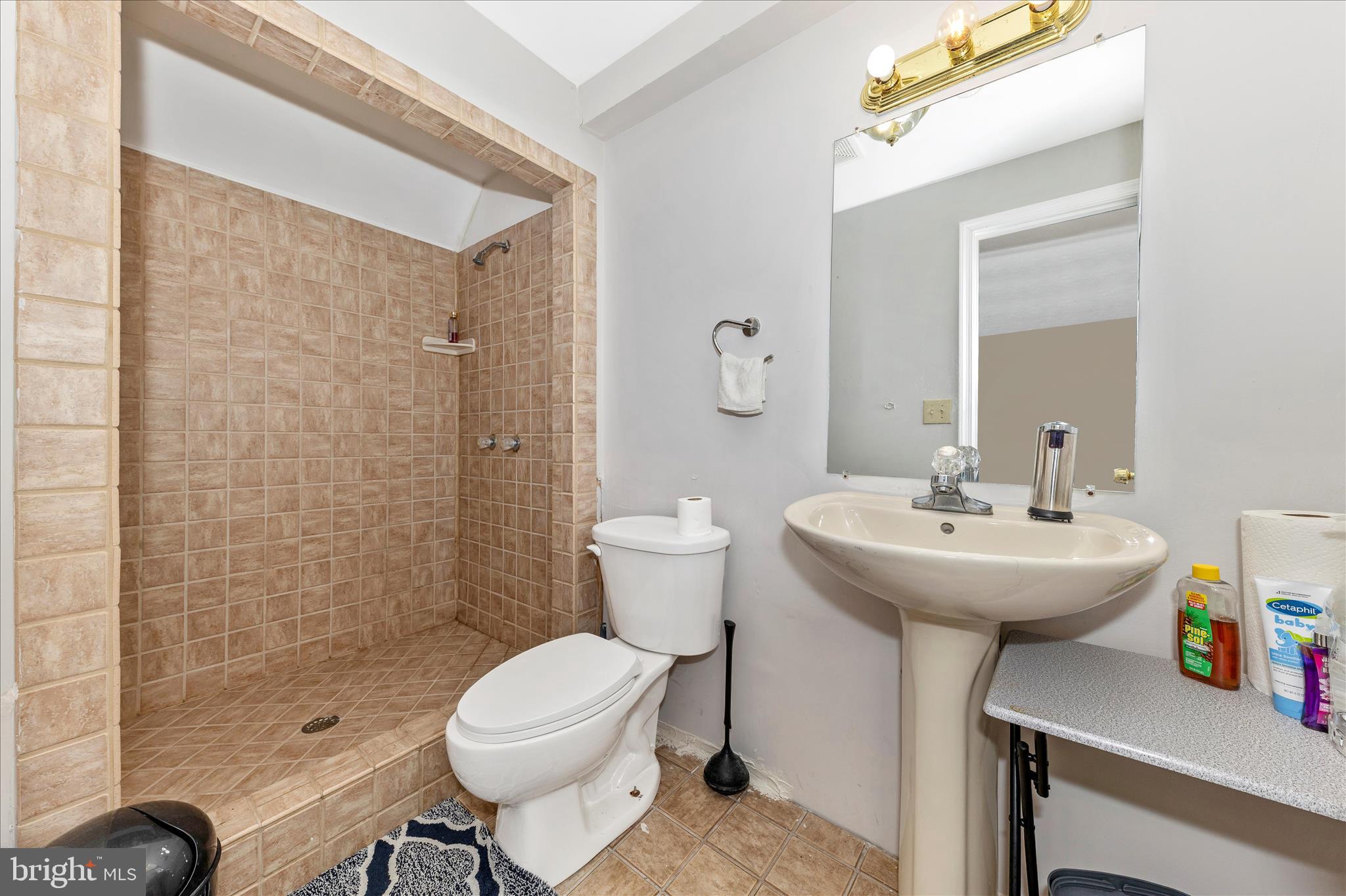 SOUTH HAMPTON SUB - Residential