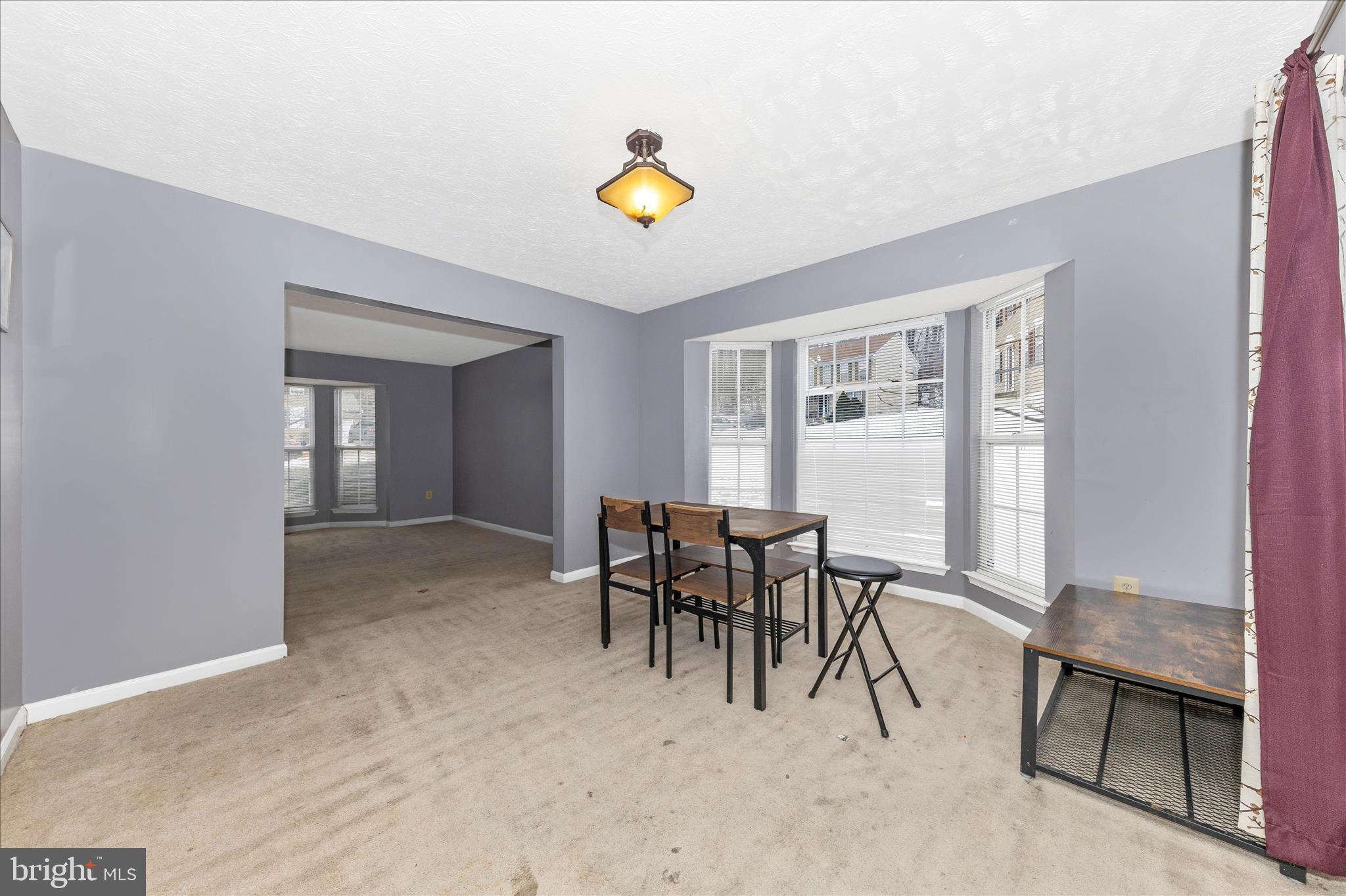 SOUTH HAMPTON SUB - Residential