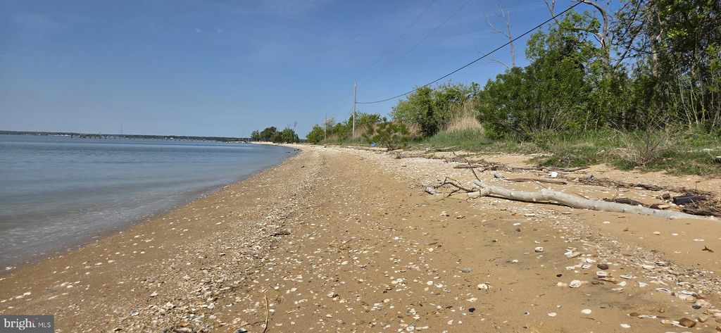 Photo of 13370 Beach Haven Circle, NEWBURG, MD 20664 (MLS # MDCH2053726)