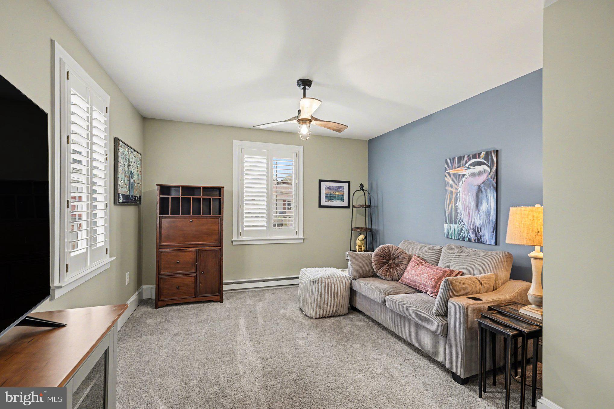 OLD CEDAR POINT SUB - Residential