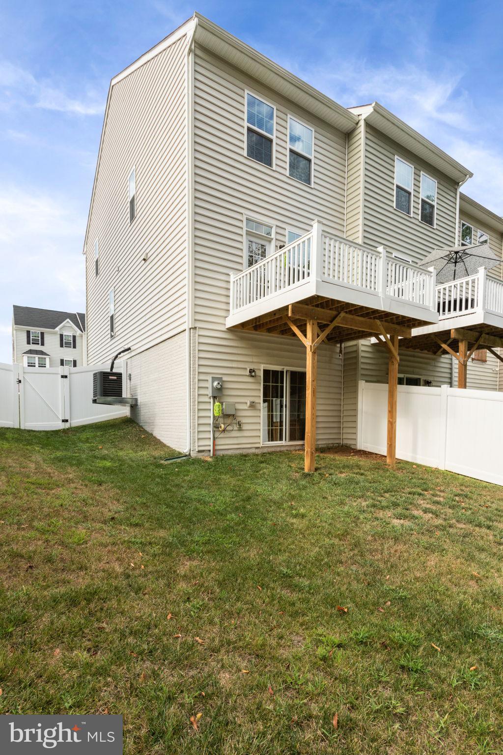 RAPPAHANNOCK LANDING - Residential