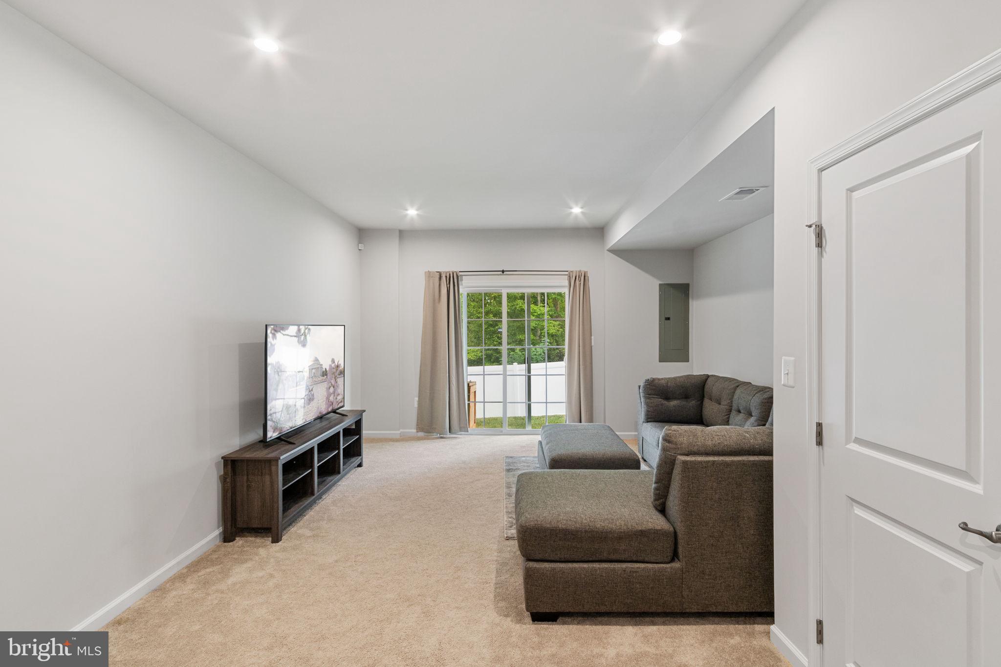 RAPPAHANNOCK LANDING - Residential