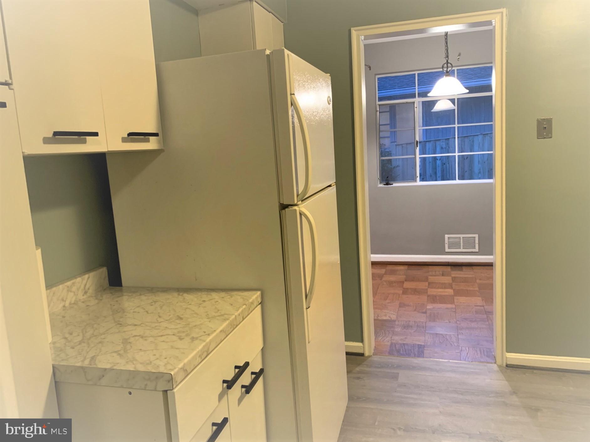 BON AIR - Residential Lease