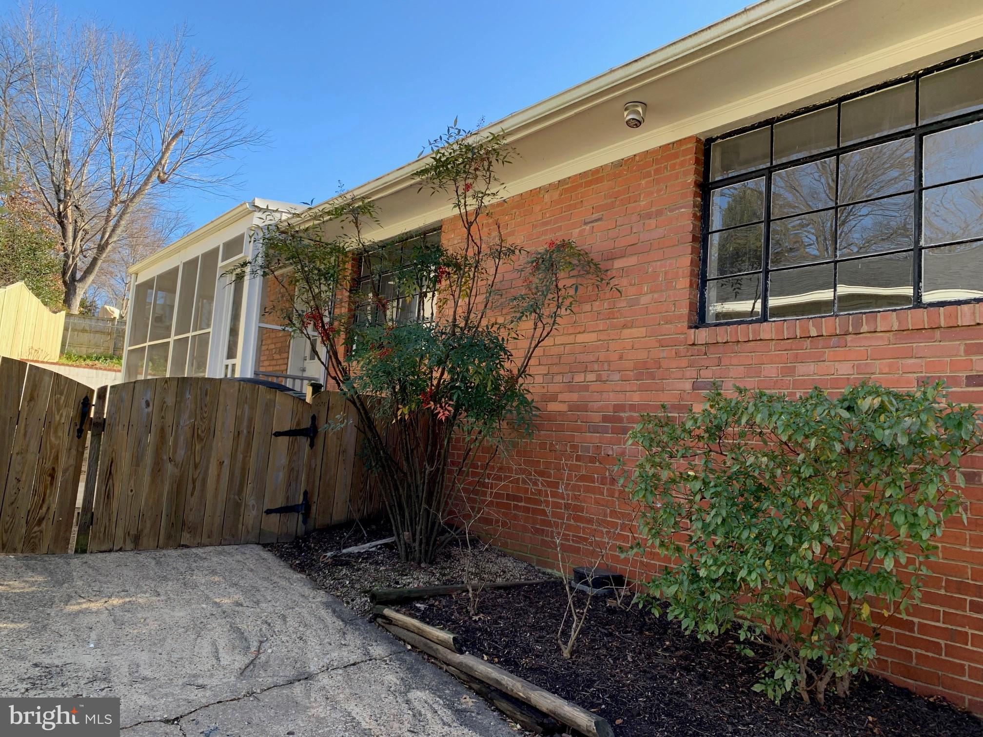 BON AIR - Residential Lease