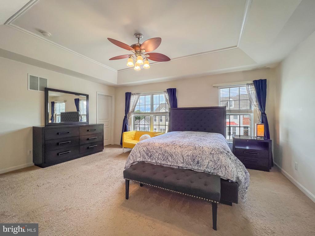 DOYLESTOWN STATION - Residential