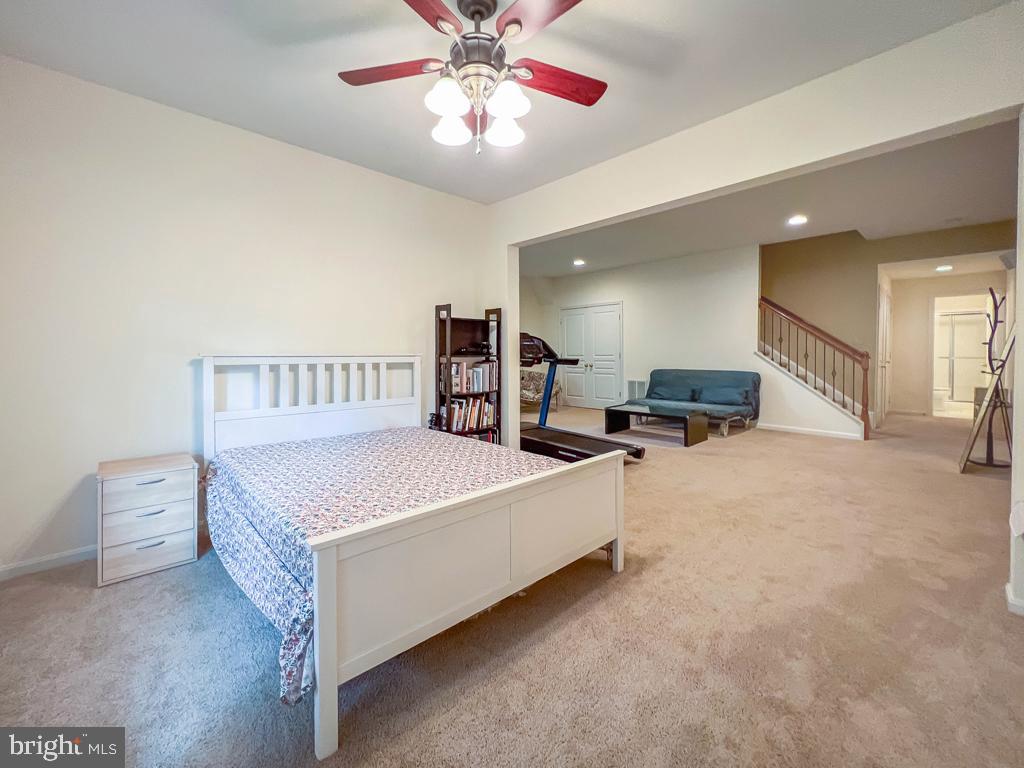 DOYLESTOWN STATION - Residential