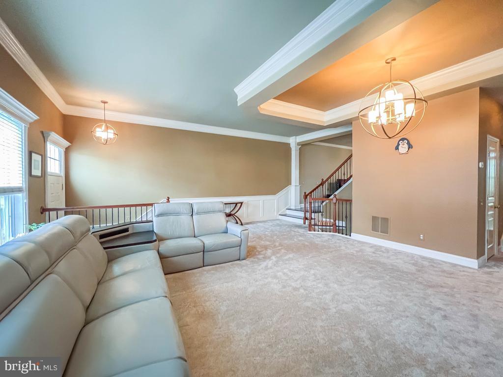 DOYLESTOWN STATION - Residential