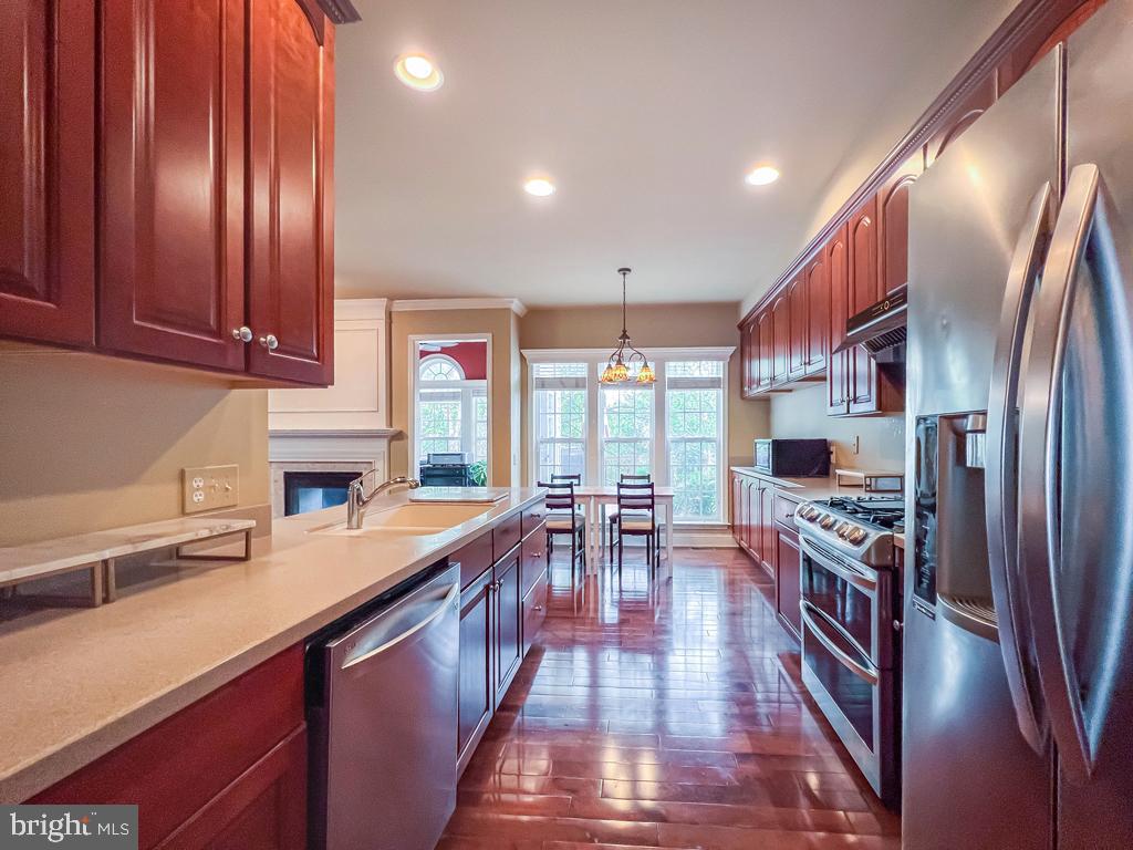 DOYLESTOWN STATION - Residential