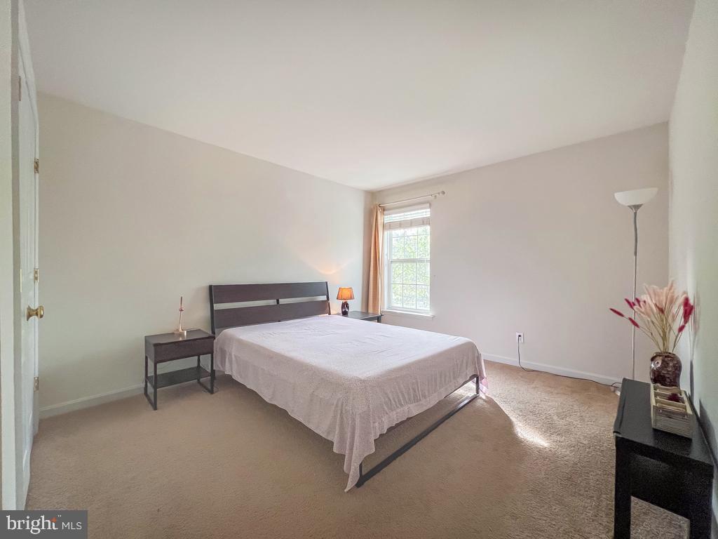 DOYLESTOWN STATION - Residential