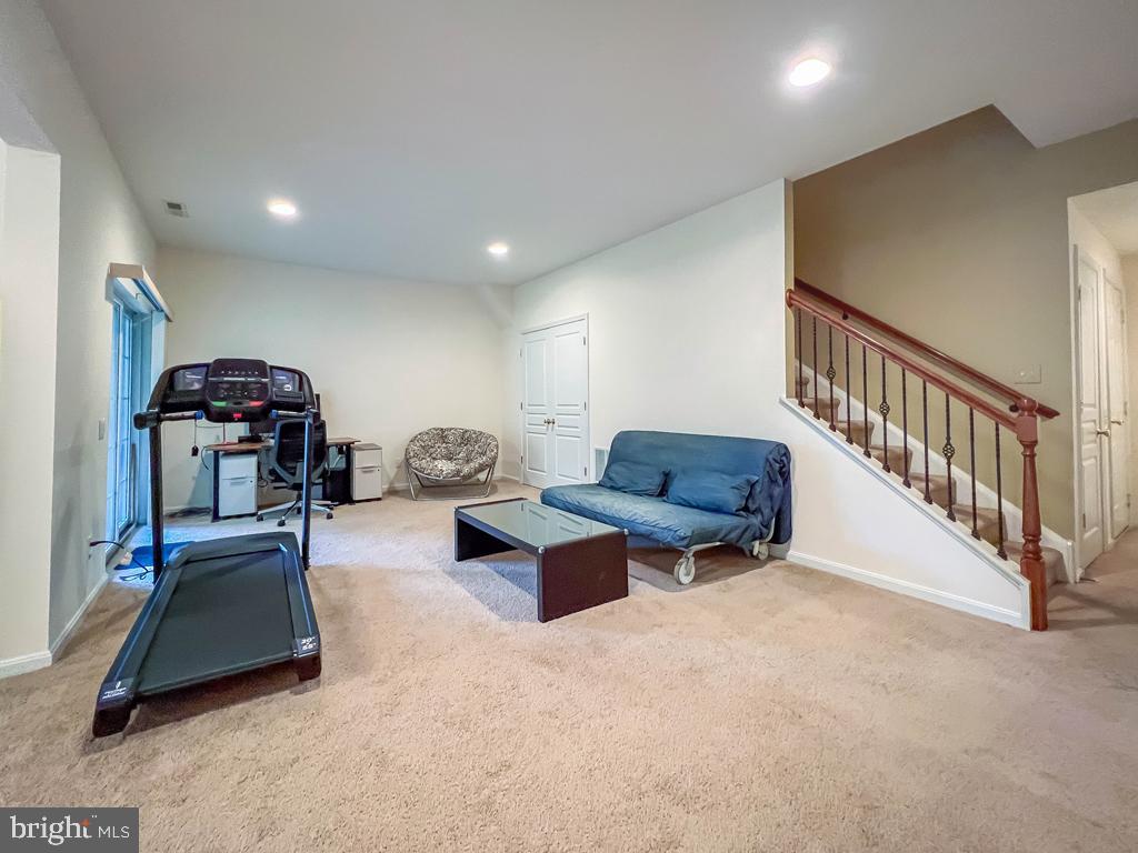 DOYLESTOWN STATION - Residential