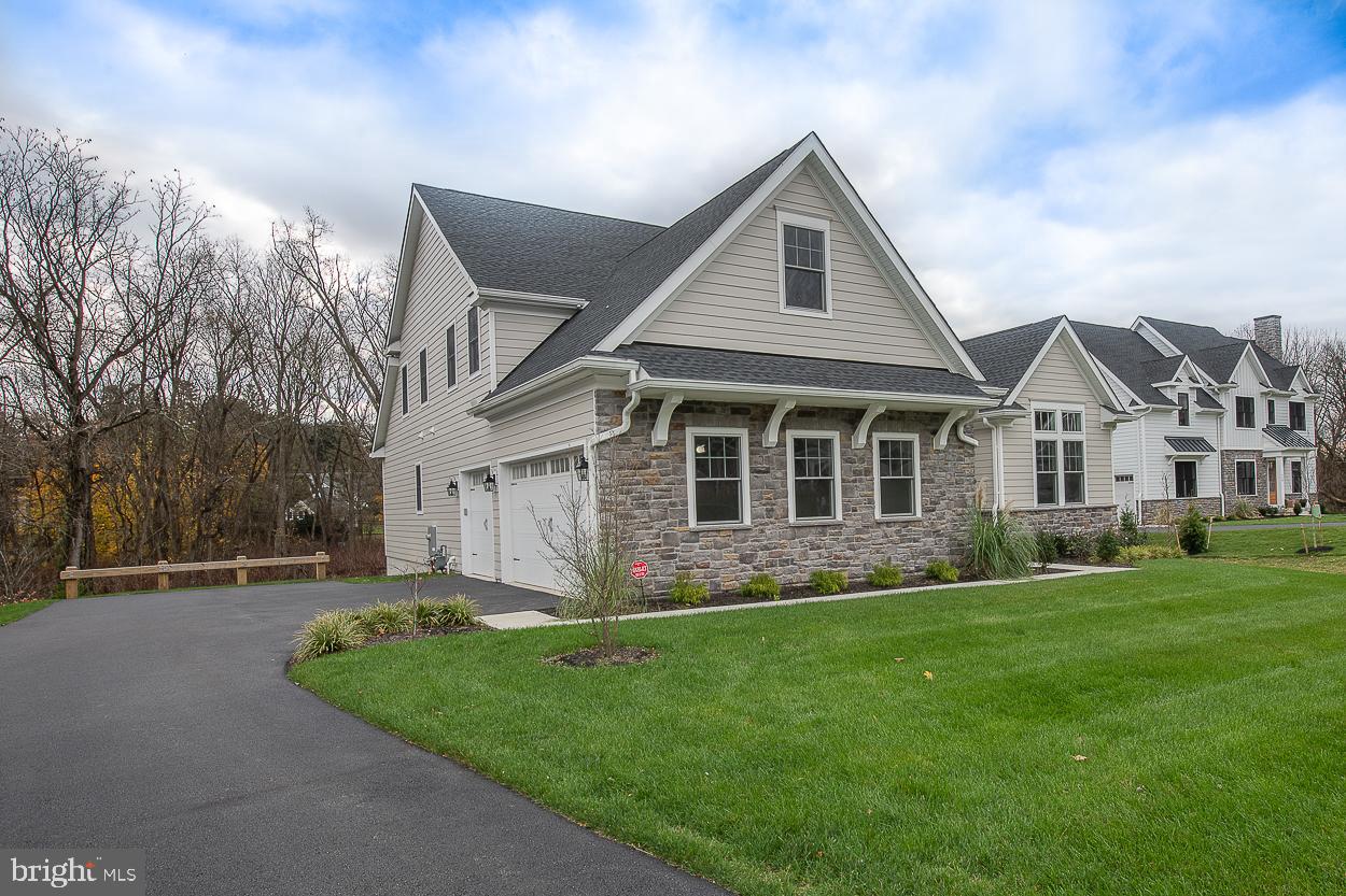 THE WOODLANDS AT BRYN MAWR - Residential